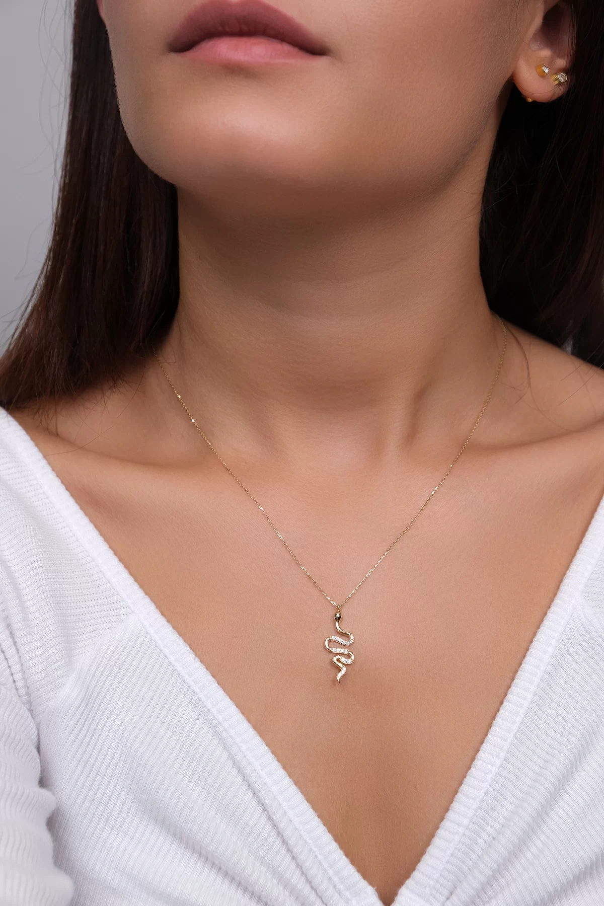 Asil 14 Ayar Taşlı Yılan Figürlü Altın Kolye