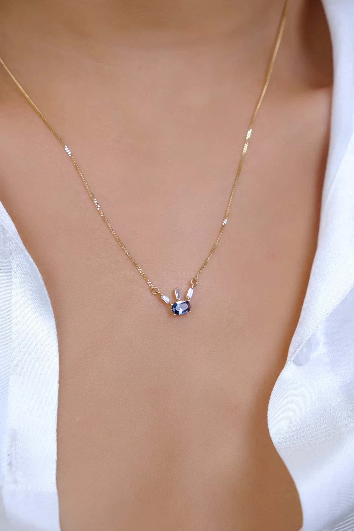 Asil 14 Ayar Mavi Taşlı Altın Kolye KLY1885