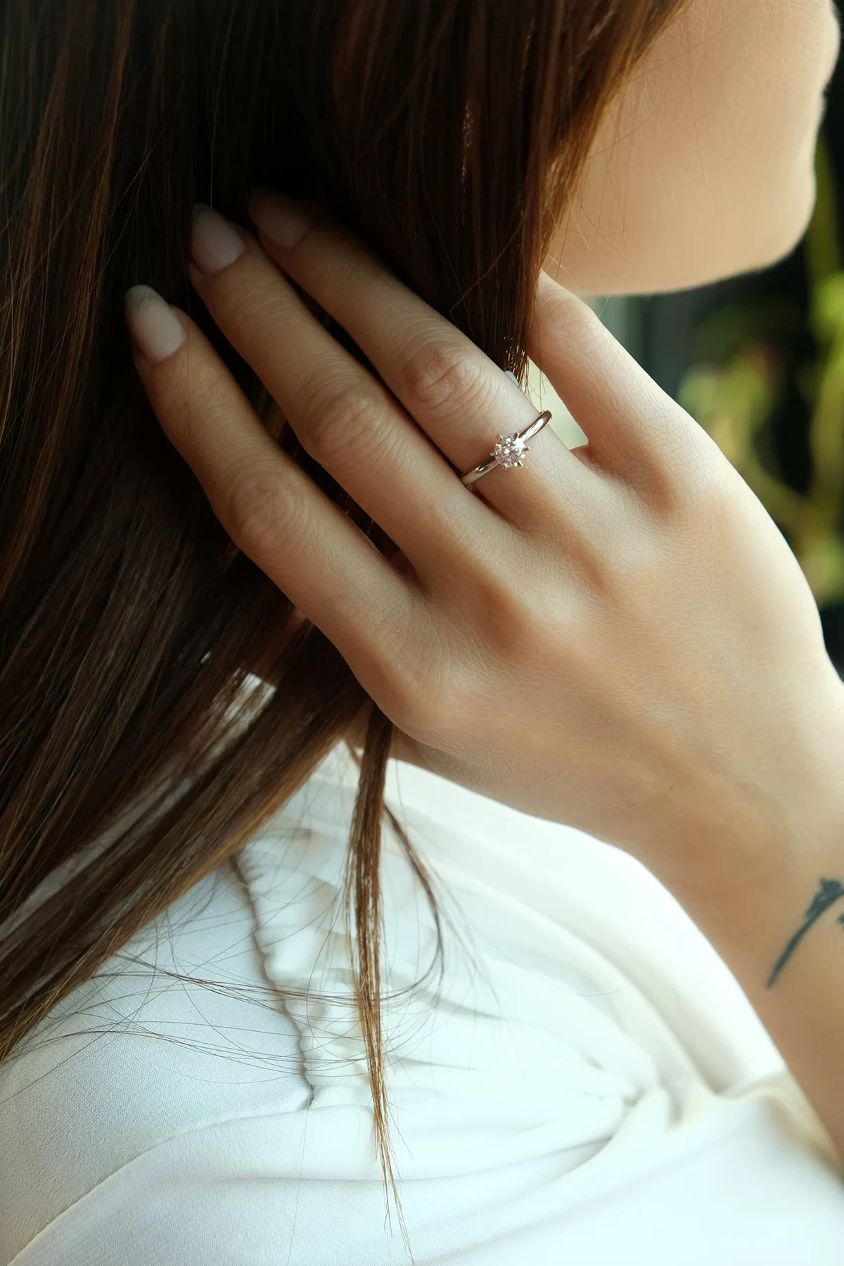 Asil 14 Ayar Badem Tırnak Tek Taş Altın Yüzük YZK1704