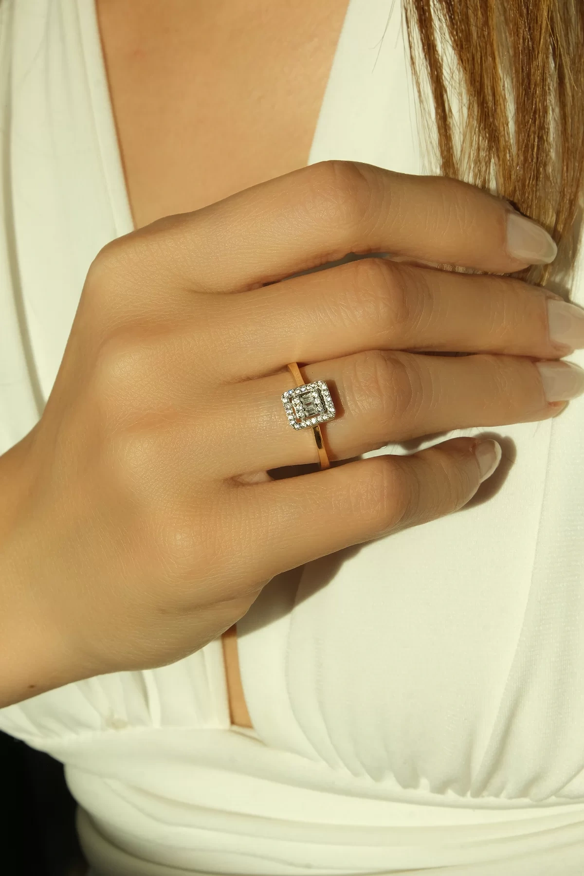 Asil 14 Ayar Baget Taşlı Altın Yüzük YZK2190