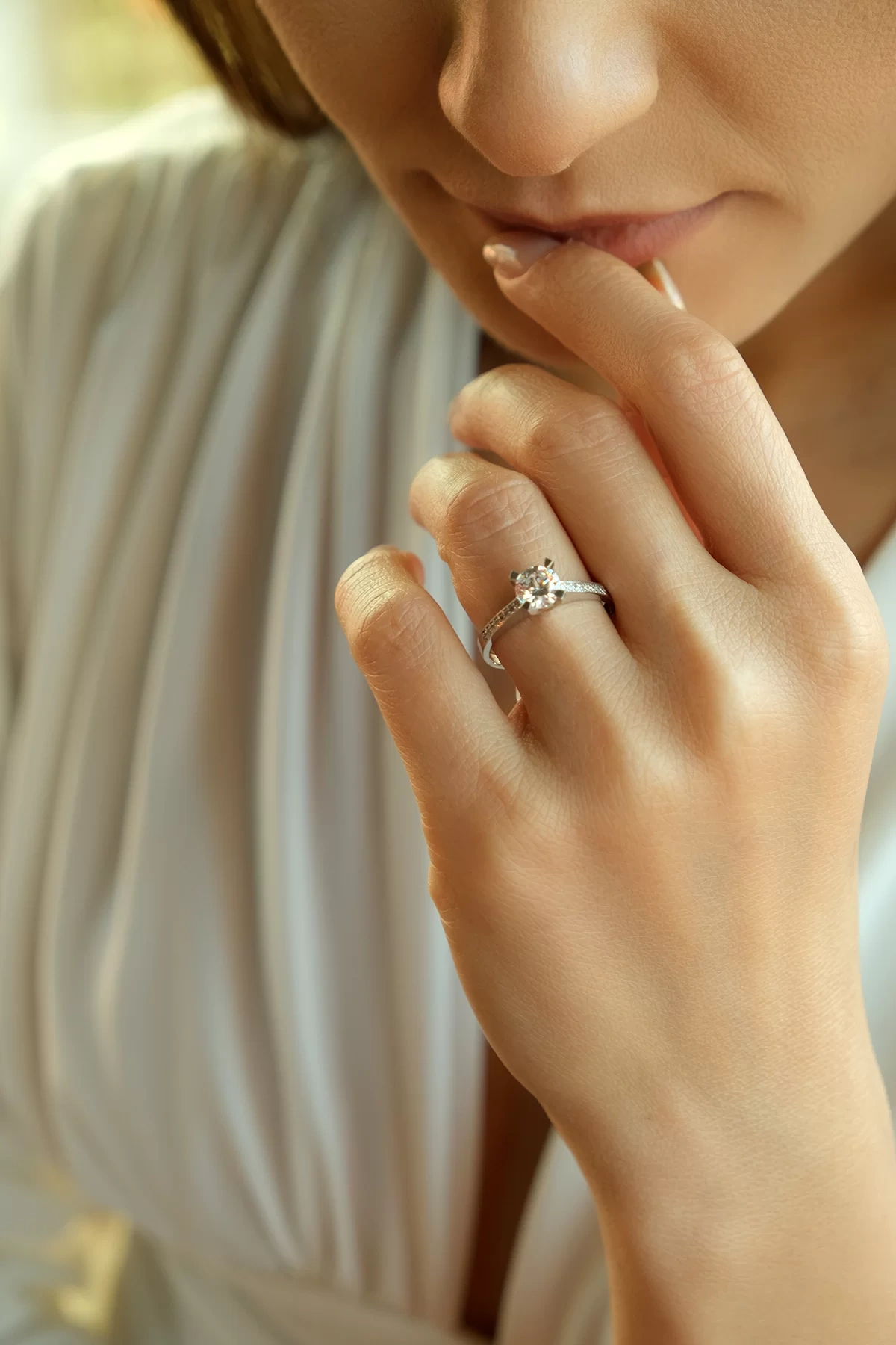 Asil 14 Ayar Tek Taş Beyaz Altın Yüzük YZK1816