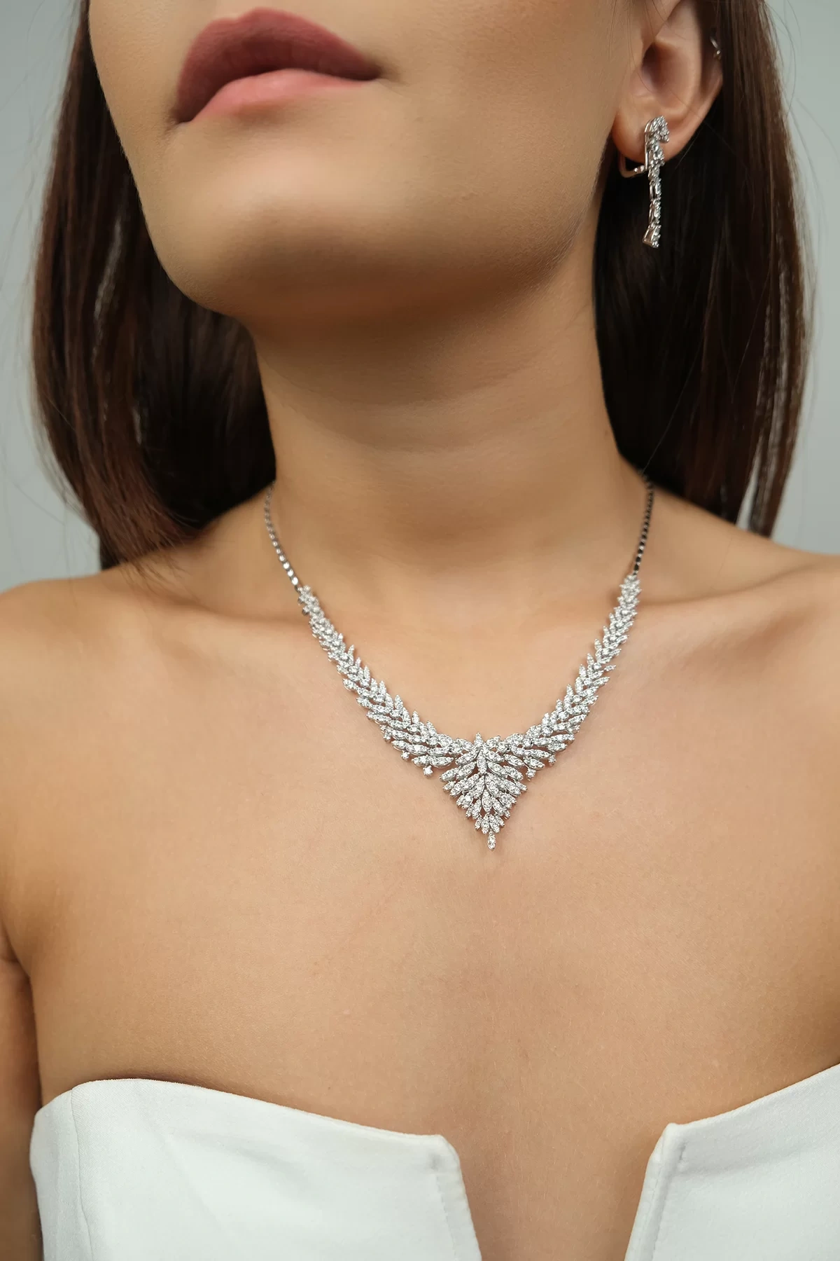 Asil Fantezi Pırlanta Kolye KNS10