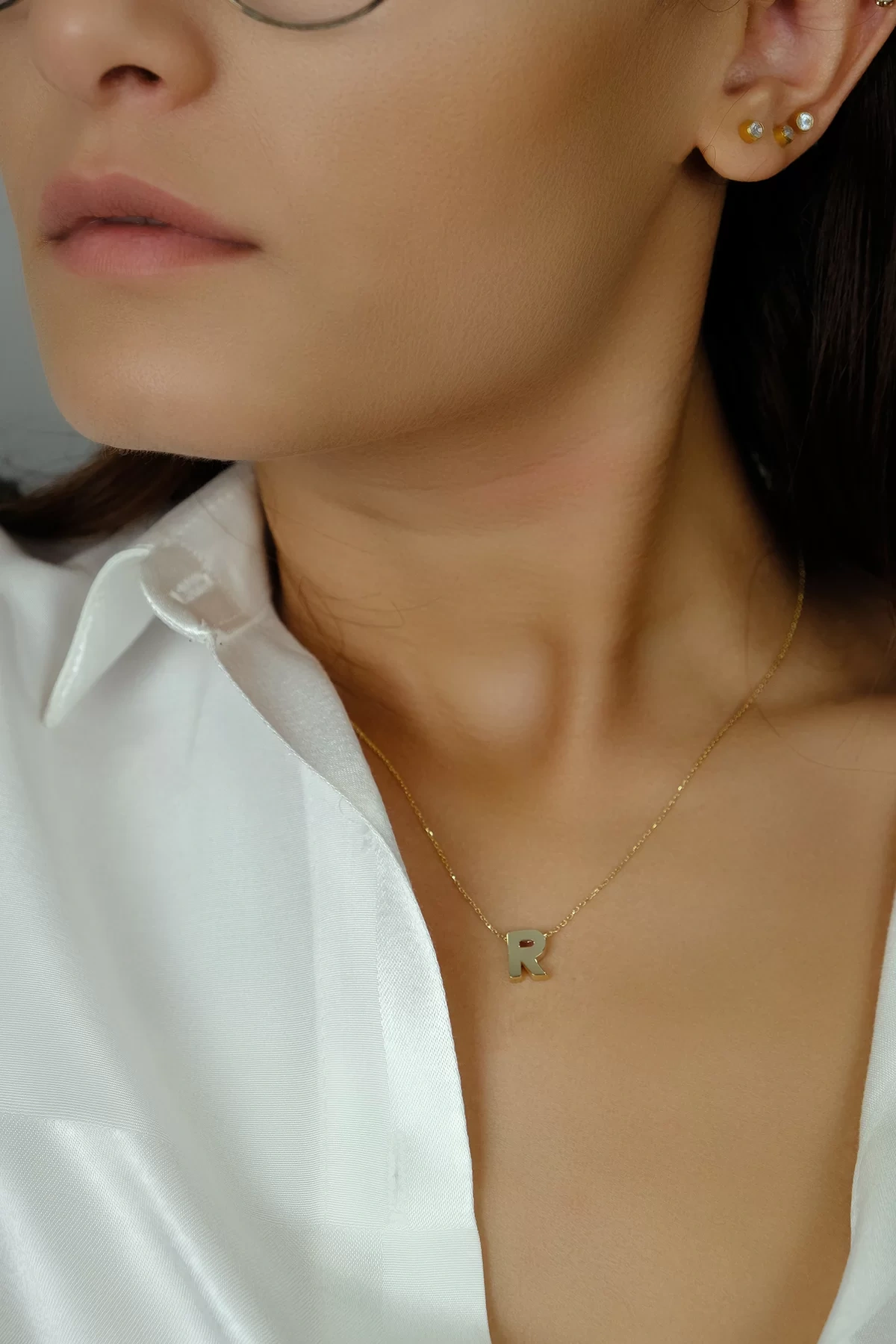 Asil 14 Ayar R Harfli Altın Kolye KLY2709