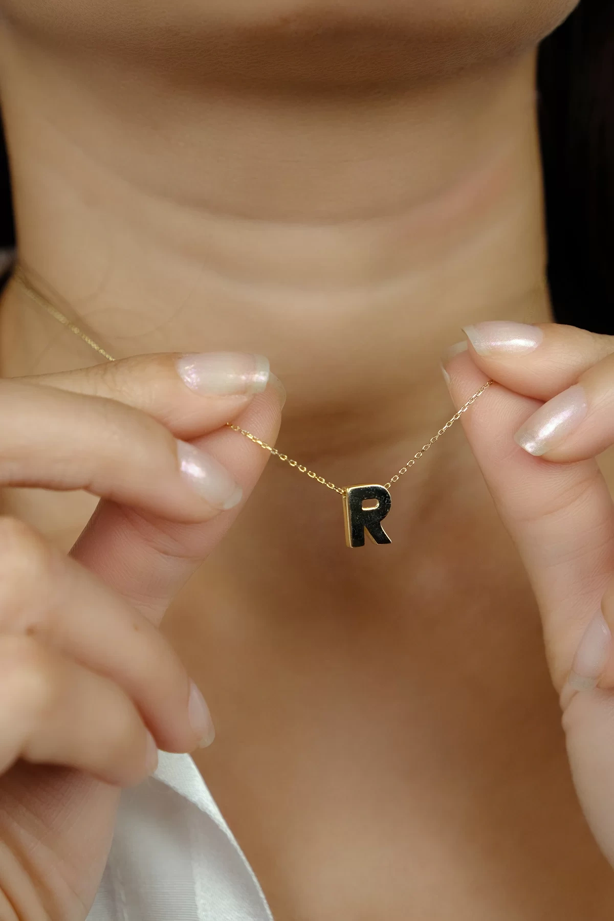 Asil 14 Ayar R Harfli Altın Kolye KLY2709