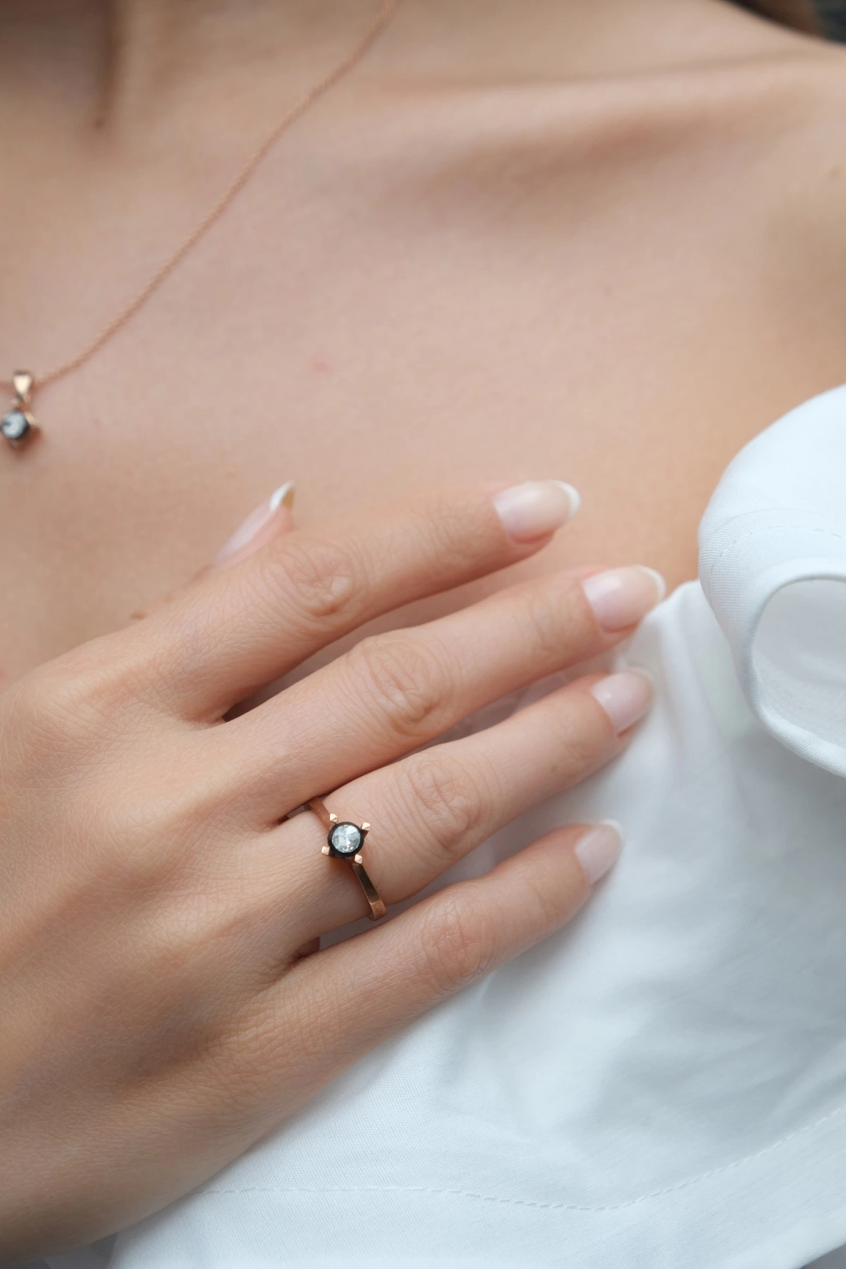 Asil Tek Taş Elmas Yüzük ELM1674