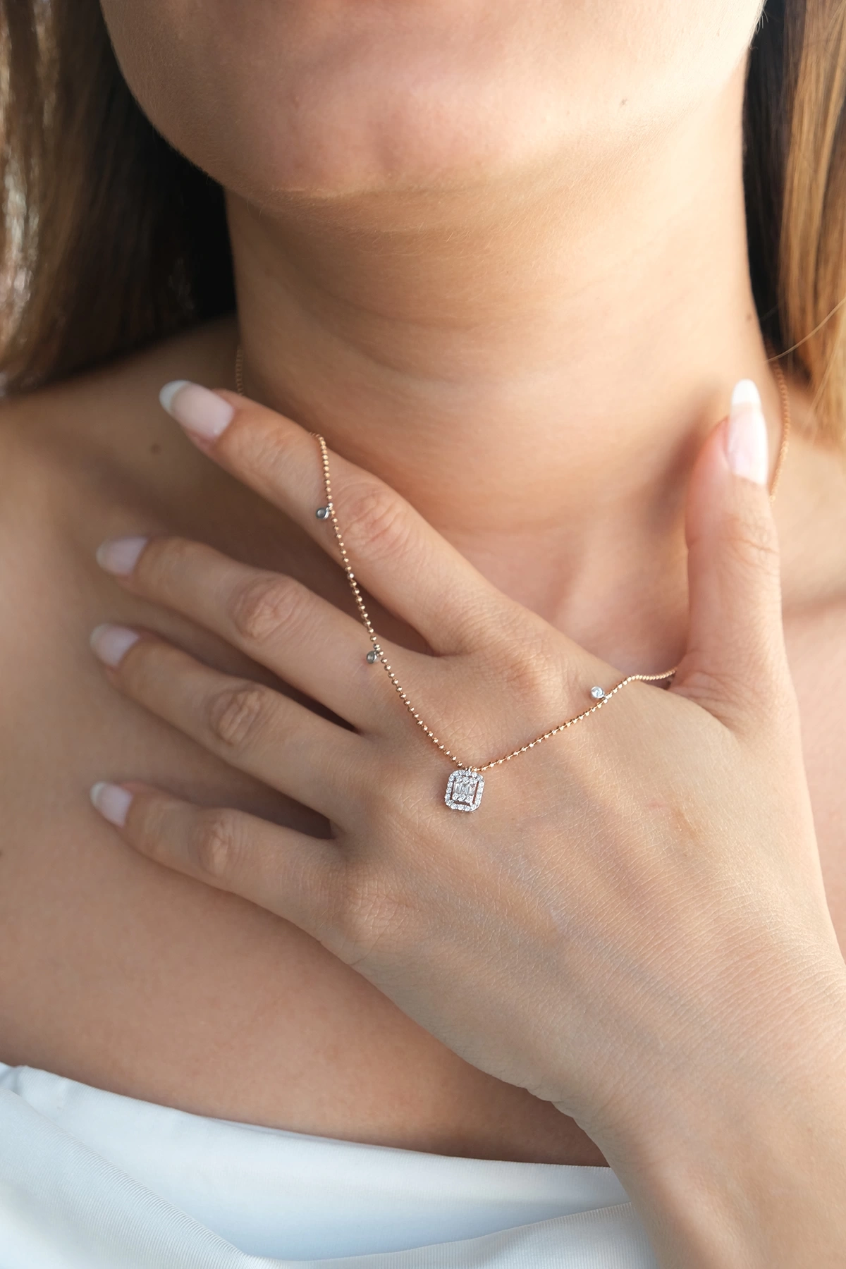 Asil Bronz Renk Baget Pırlanta Kolye PIR3547