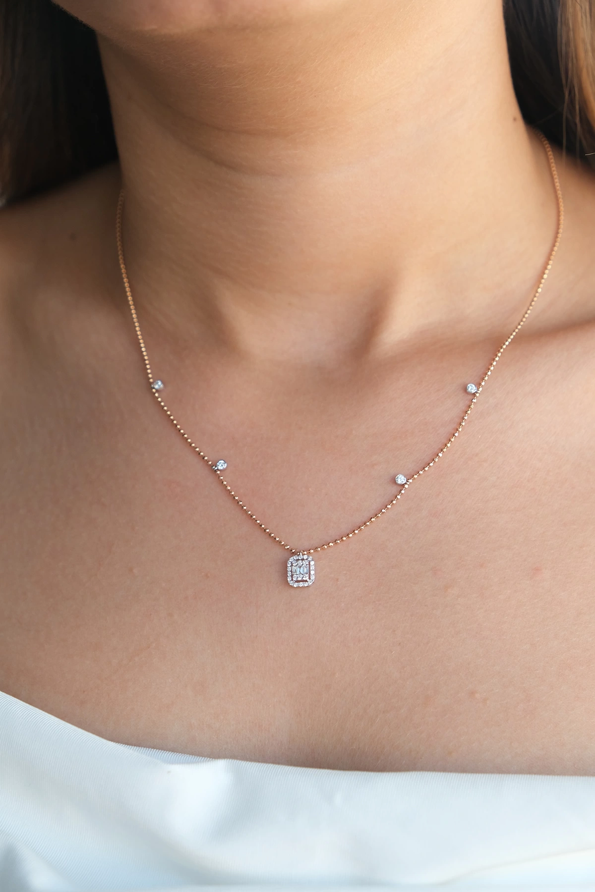 Asil Bronz Renk Baget Pırlanta Kolye PIR3547