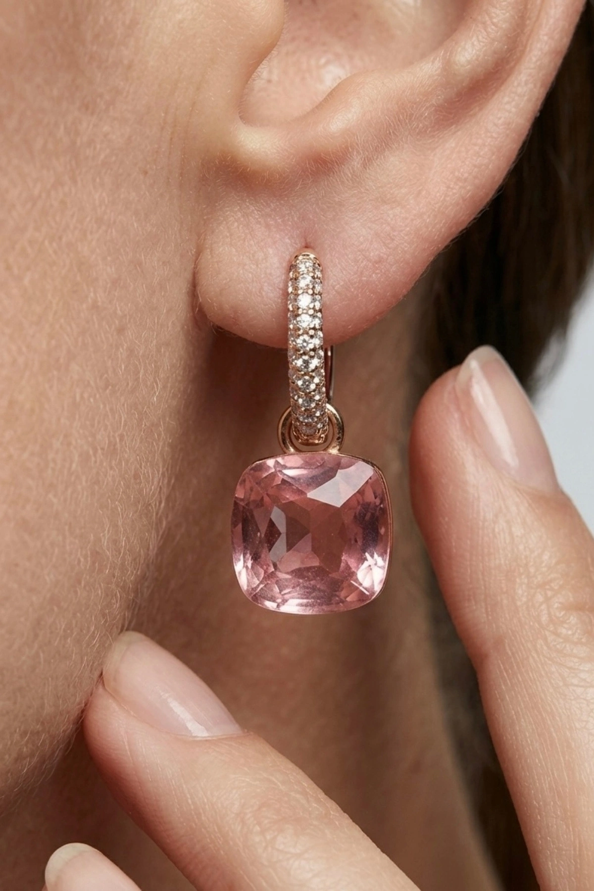 13.30 Ct. Morganite Taşlı Pırlanta Küpe