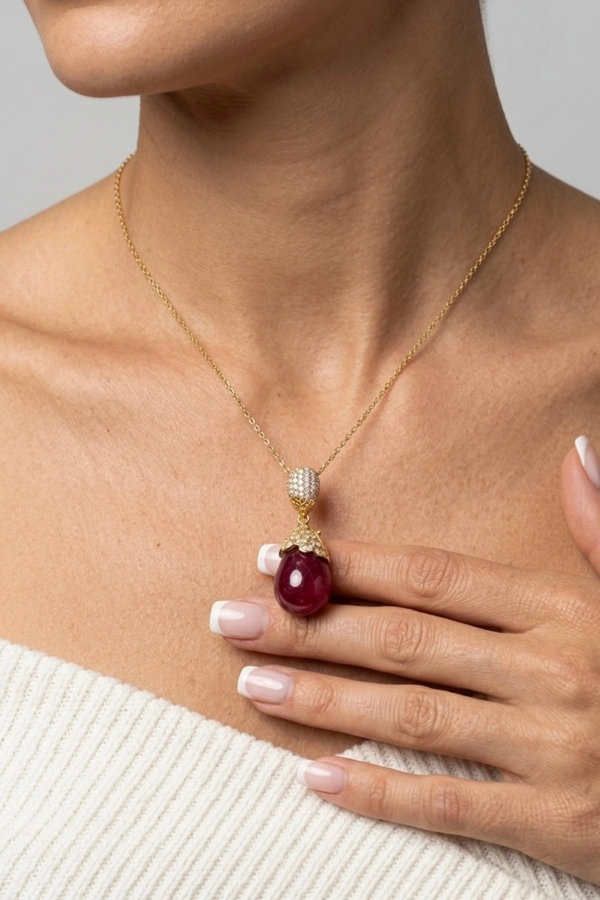 14.80 Ct. Drop Model Pırlanta Kolye