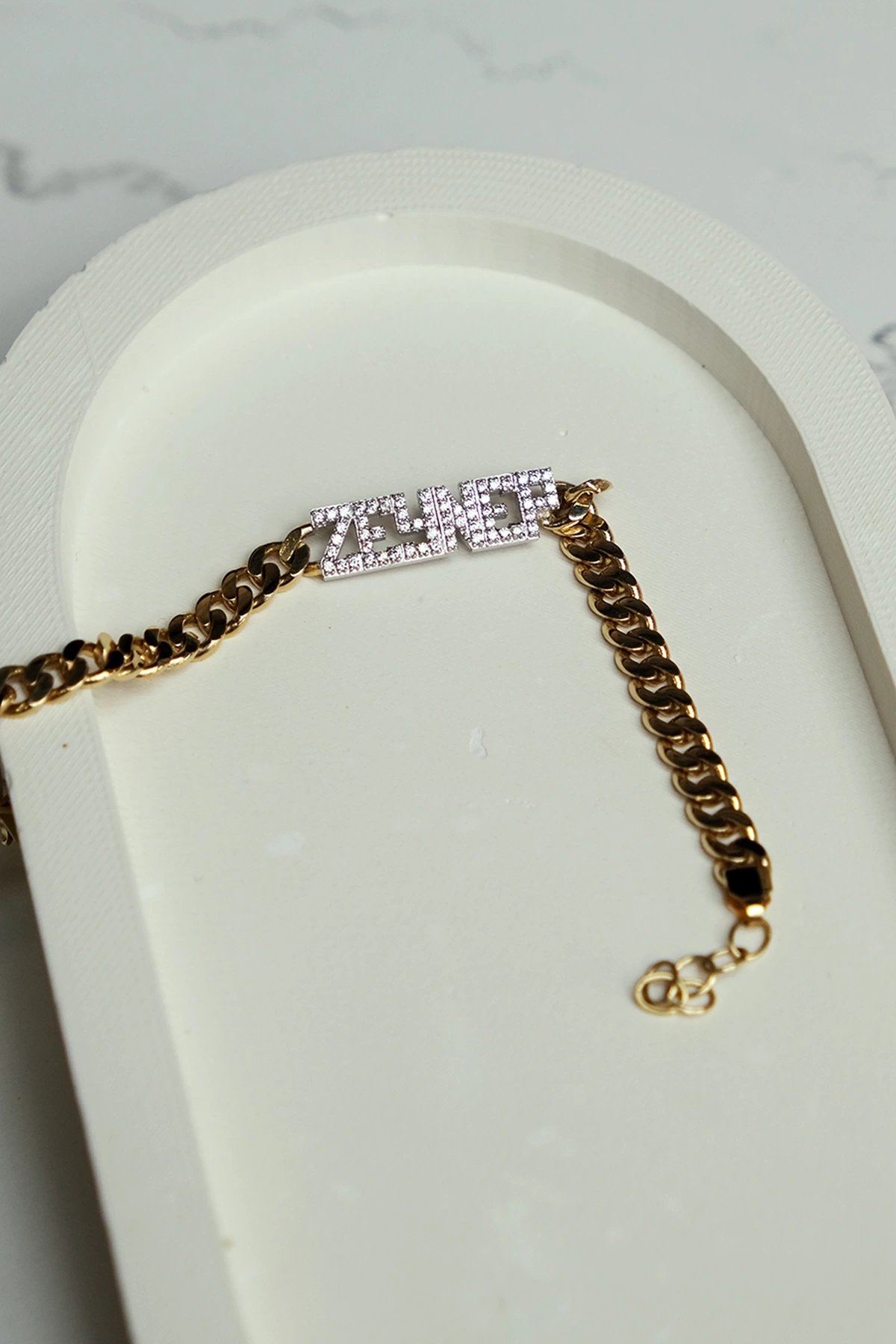 Asil 14 Ayar Zeynep Yazılı Çocuk Altın Bileklik BLK2476