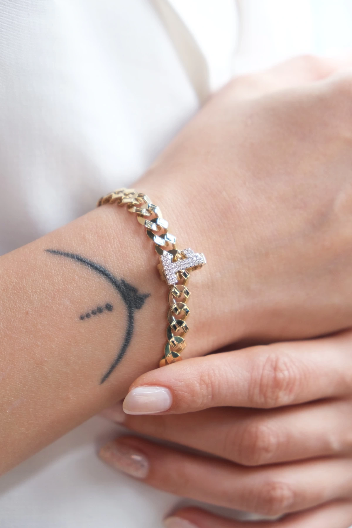 Asil 14 Ayar ÇağlaXEma Taşlı 1 Rakamı Altın Bileklik Charmı CHR16