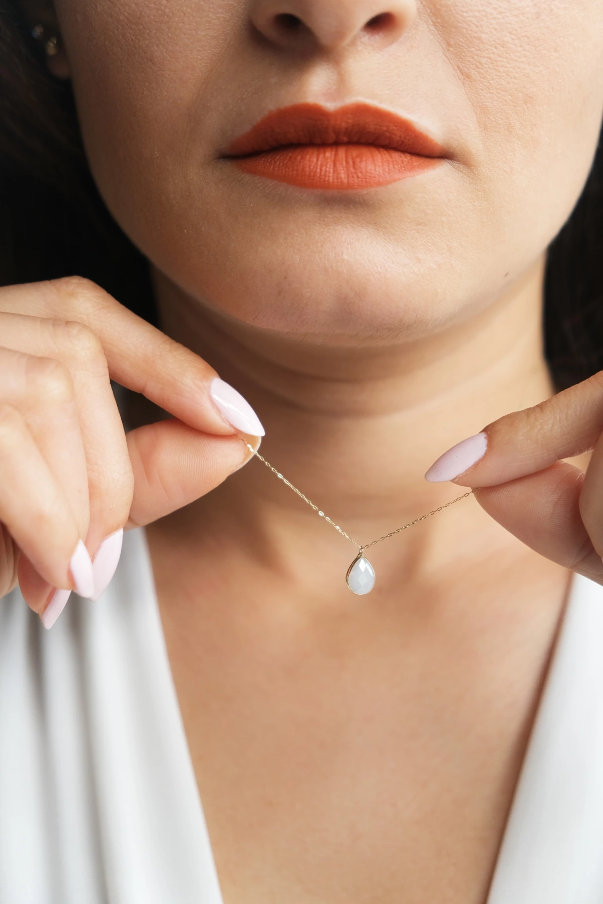 Asil 14 Ayar Beyaz Taşlı Damla Model Altın Kolye KLY3417