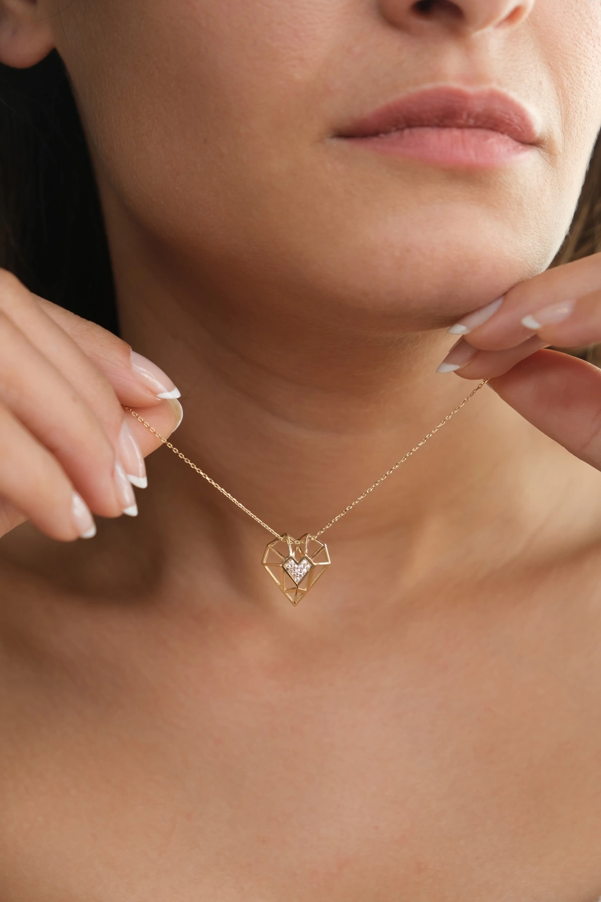 Asil 14 Ayar Geometrik Kesim Kalp Altın Kolye KLY3374