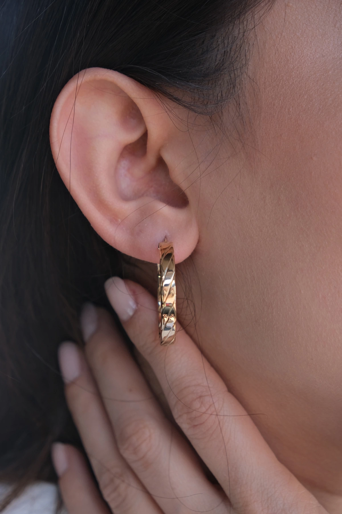 Asil 14 Ayar Çizgili Halka Altın Küpe KP4697