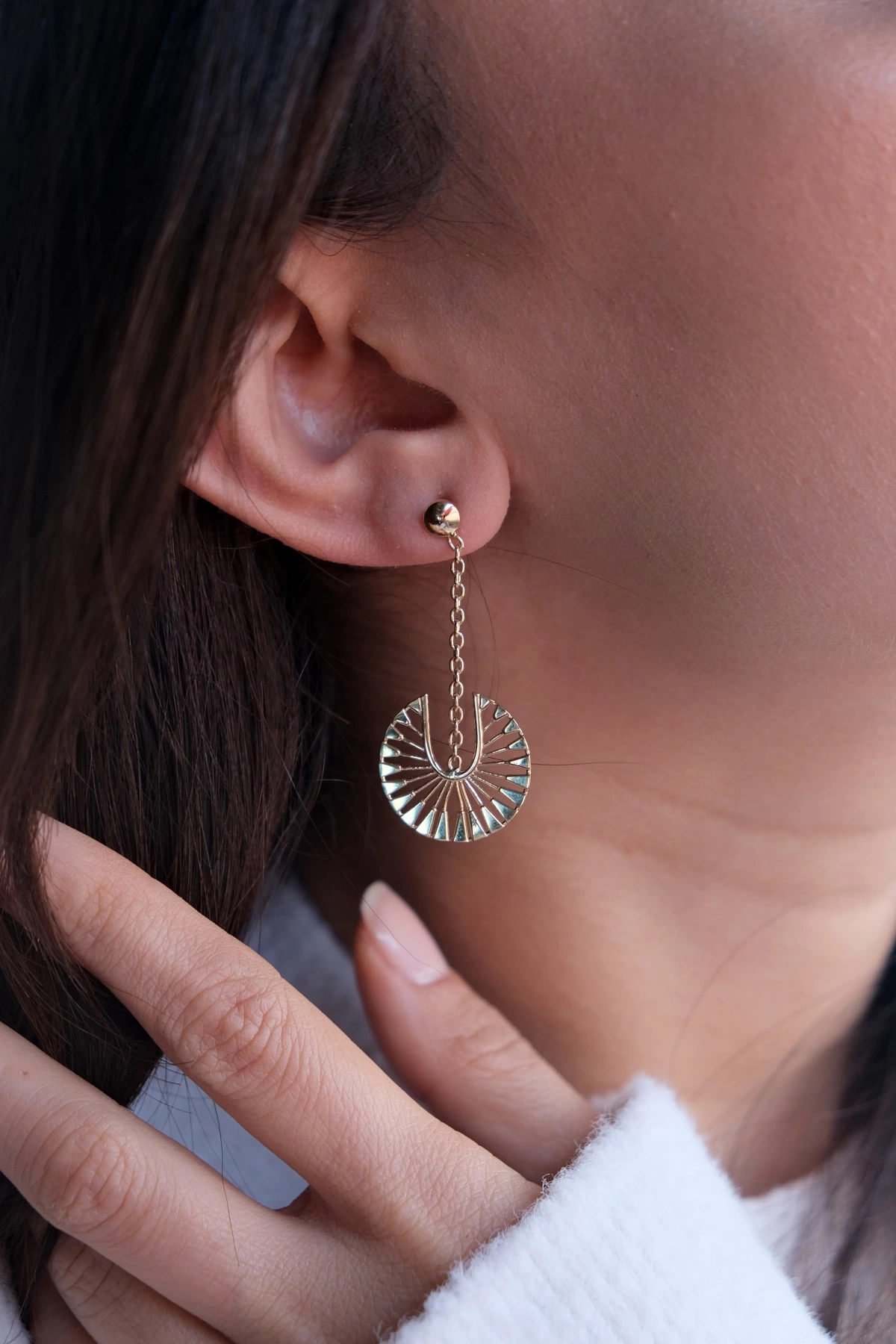 Asil 14 Ayar Mistik Sallantılı Altın Küpe KP4808