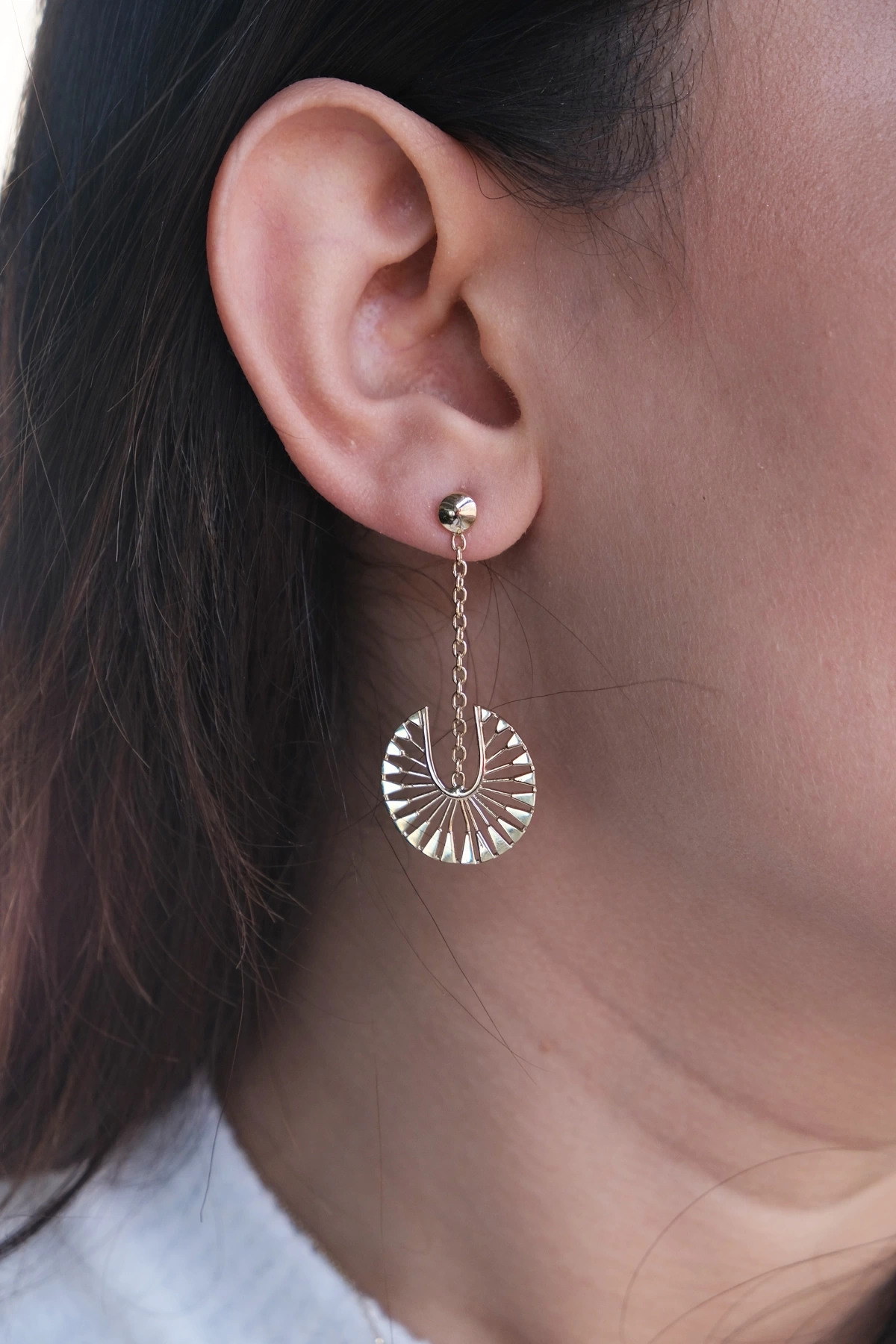 Asil 14 Ayar Mistik Sallantılı Altın Küpe KP4808