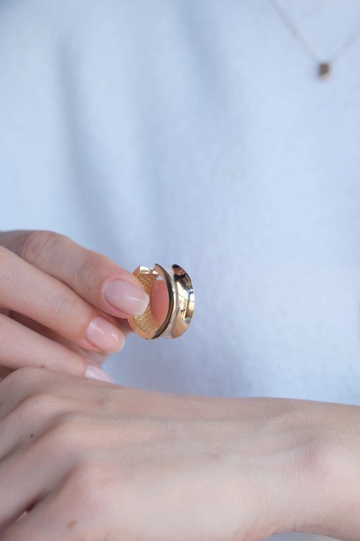 Asil 14 Ayar Enli Halka Altın Küpe KP4782