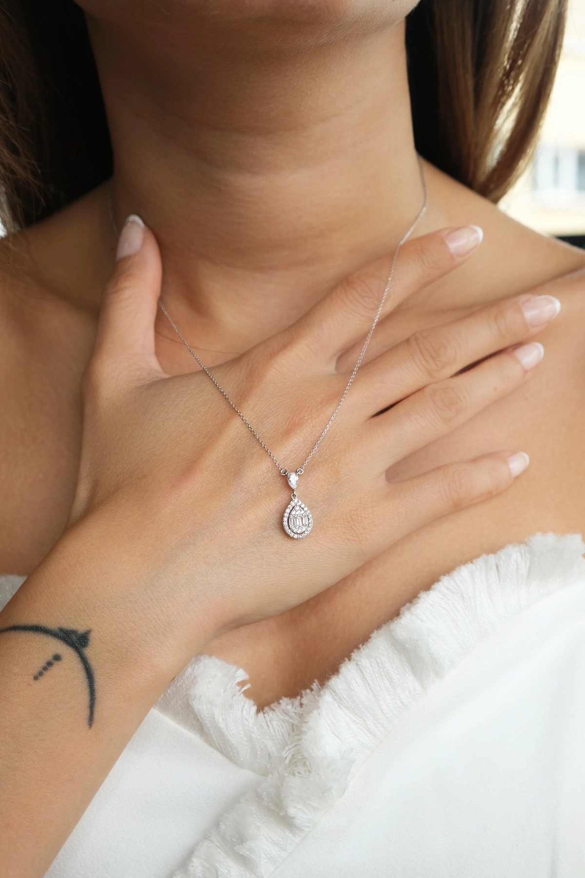 Asil 14 Ayar Damla Model Altın Kolye TKM1032