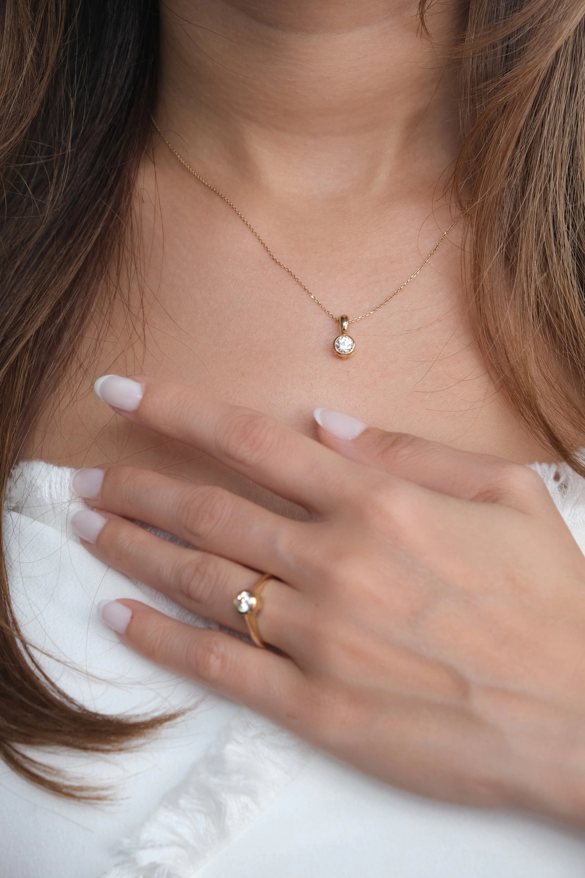 Asil 14 Ayar Gömülü Tek Taş Altın Yüzük TKM838