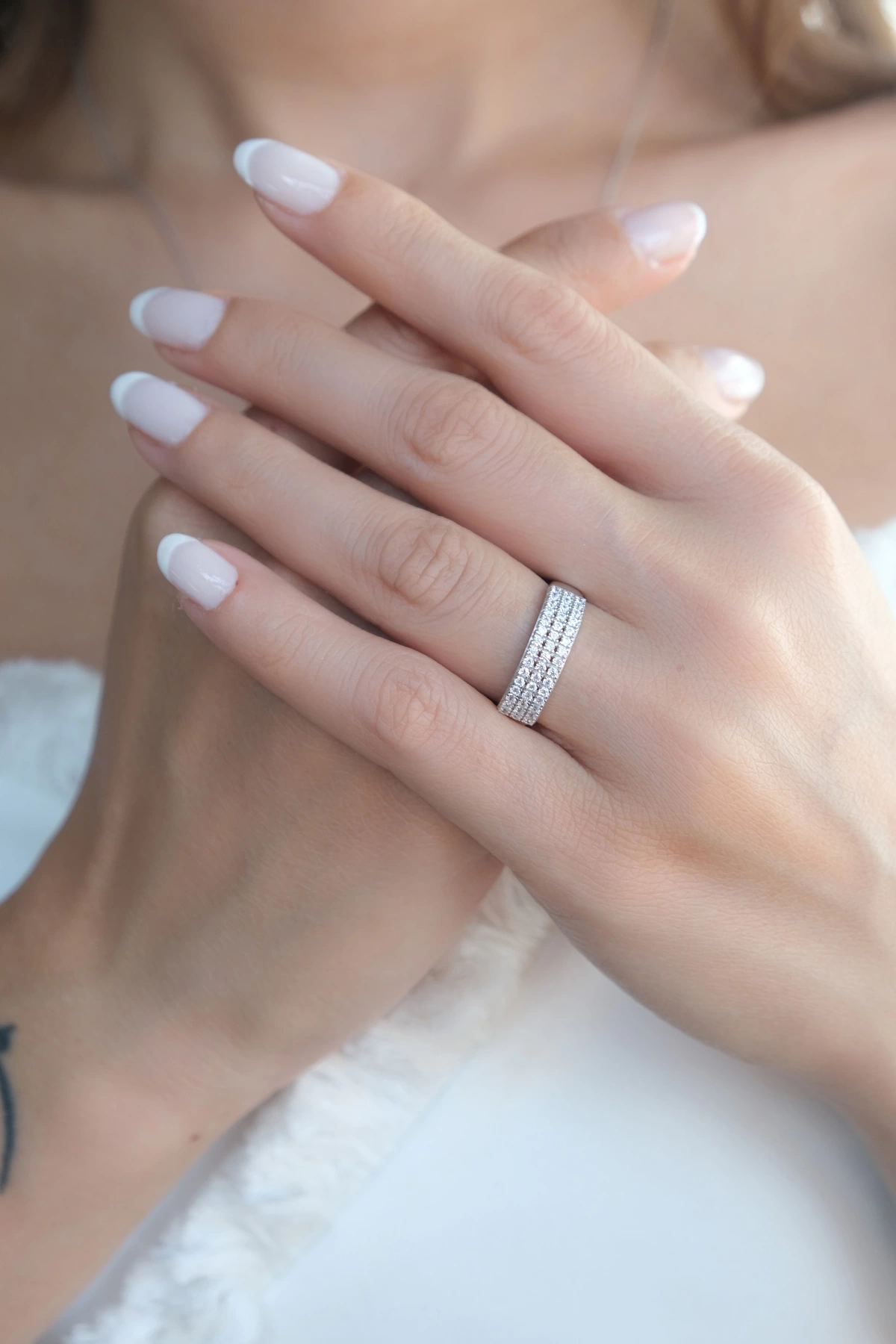 Asil 14 Ayar Pave Taşlı Altın Yüzük TKM659