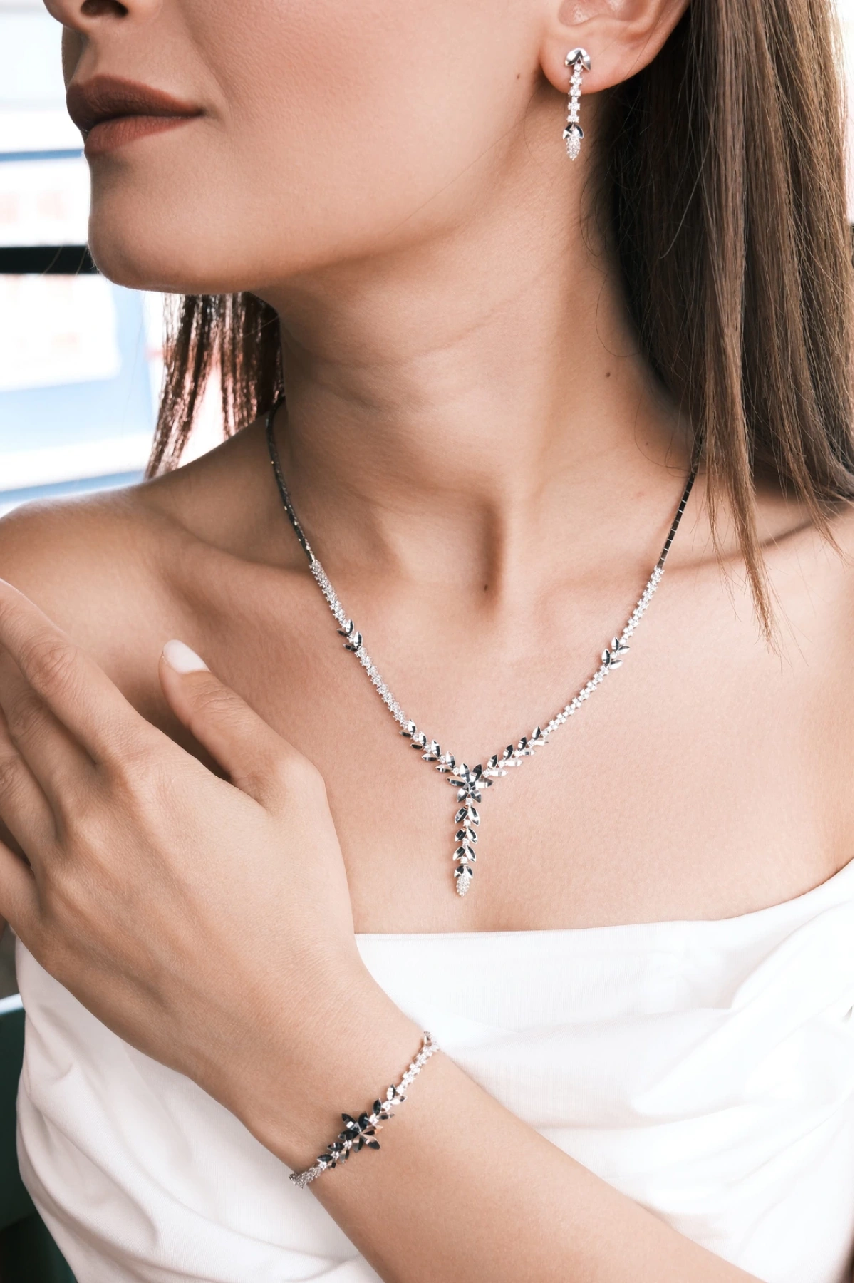 Asil 14 Ayar Kalemli Çiçek Model Altın Bileklik TKM322