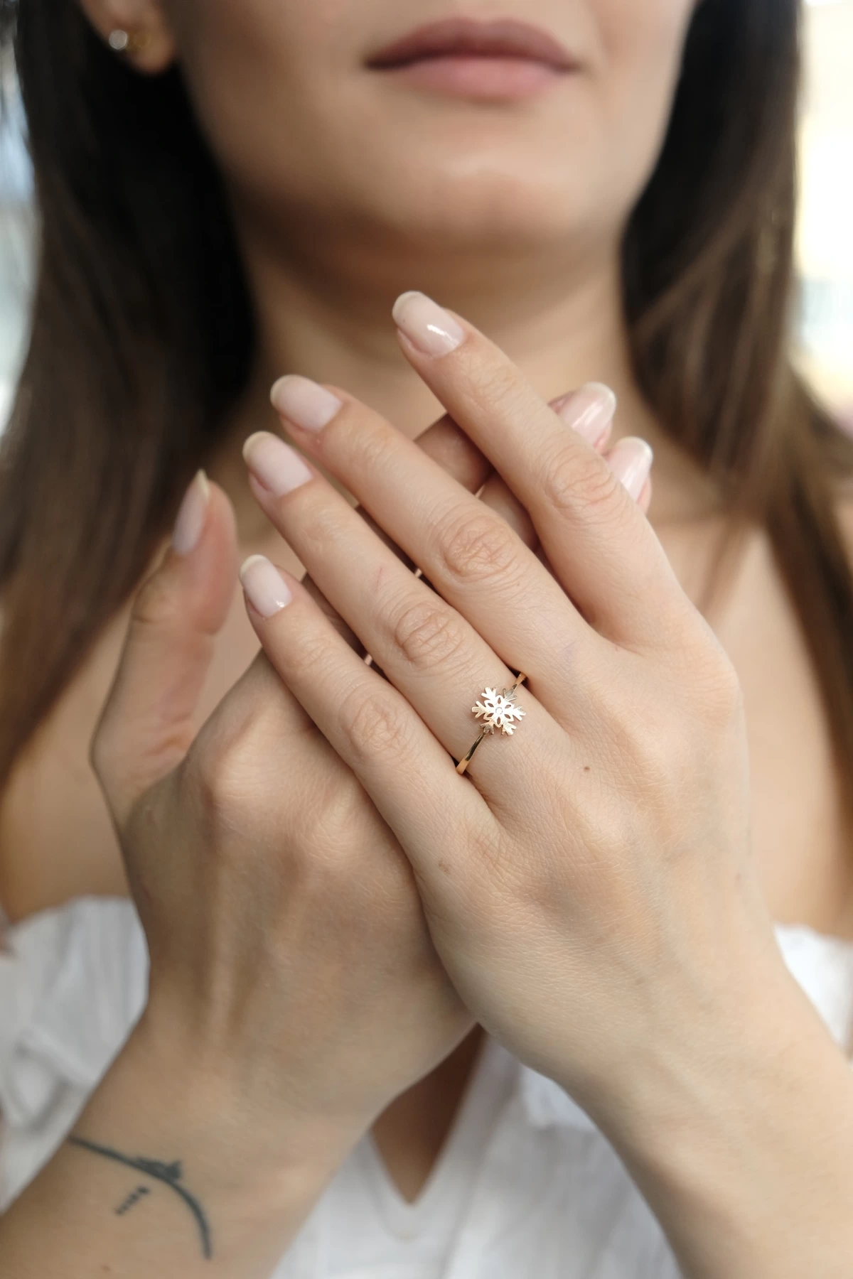 Asil 14 Ayar Ortası Taşlı Kar Tanesi Altın Yüzük YZK790