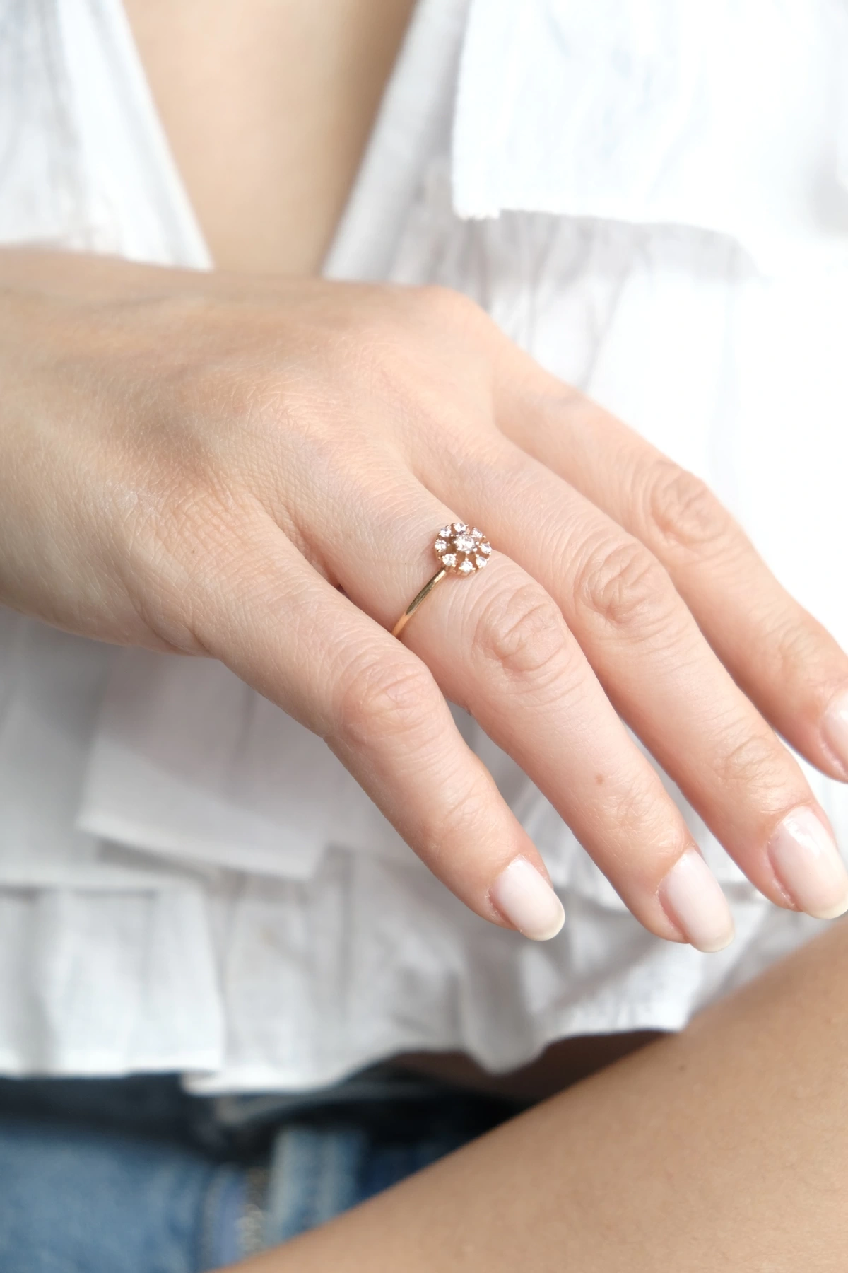 Asil 14 Ayar Taşlı Çiçek Altın Yüzük YZK880