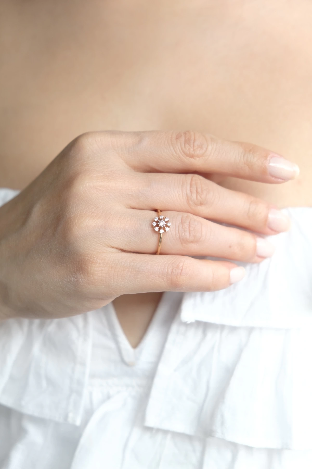 Asil 14 Ayar Taşlı Çiçek Altın Yüzük YZK880