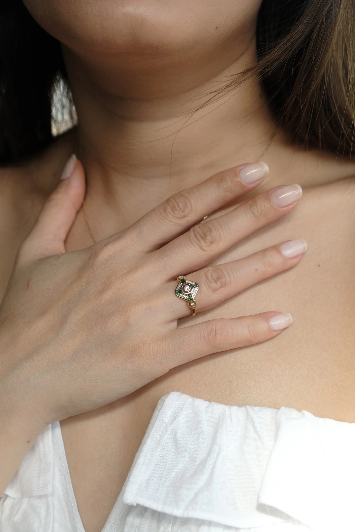 Asil 14 Ayar Yeşil Baget Taşlı Altın Yüzük YZK3097