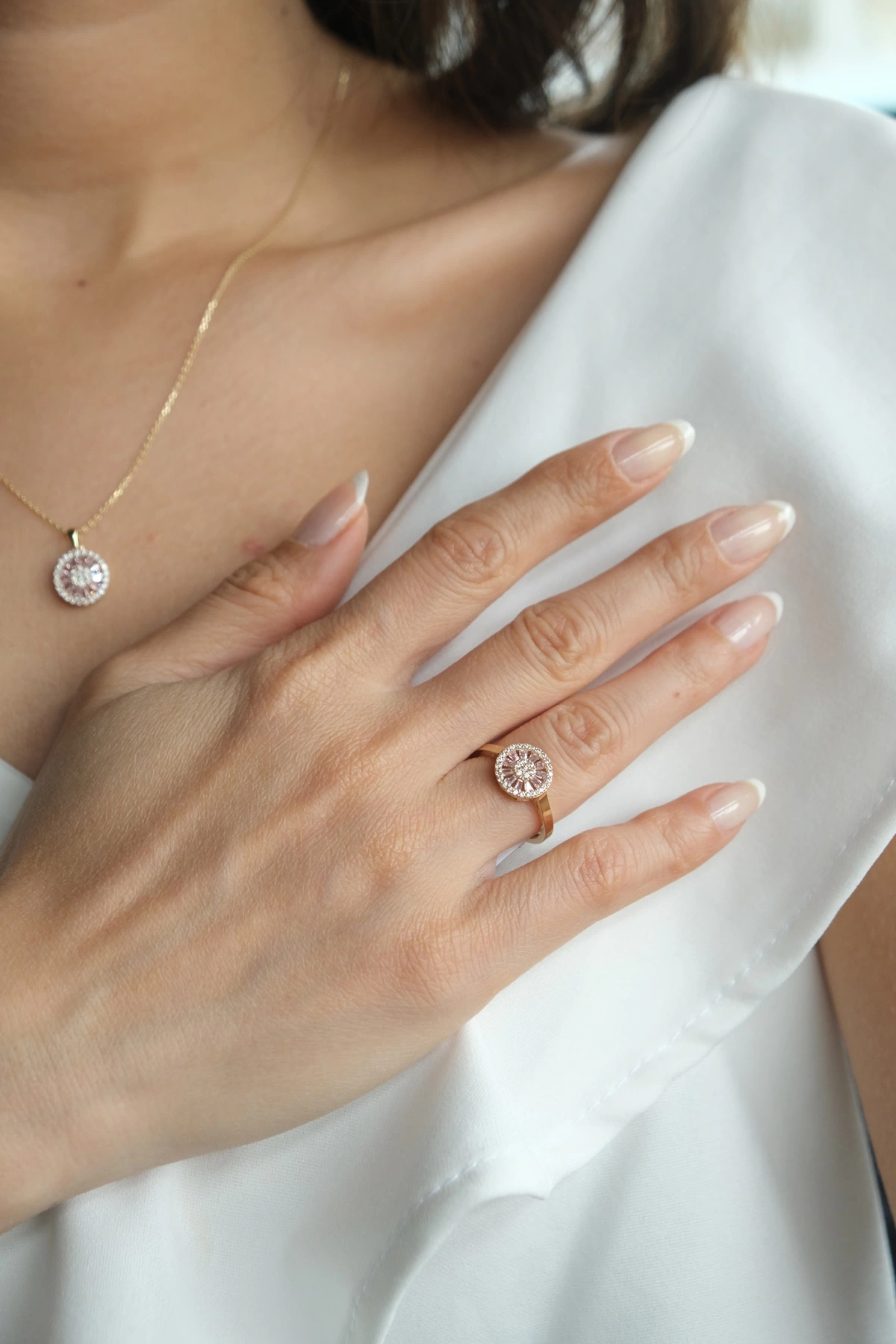 Asil 14 Ayar Pembe Beyaz Taşlı Altın Yüzük YZK3286