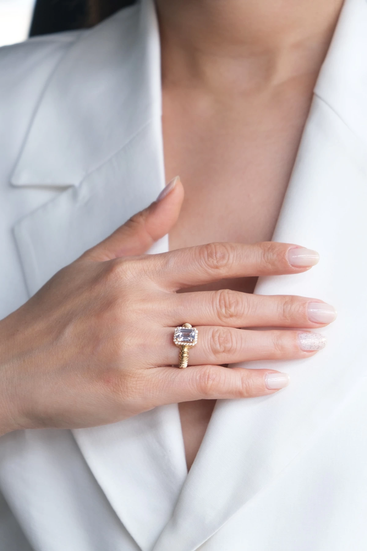 Asil 14 Ayar Baget Tek Taş Altın Yüzük YZK2927