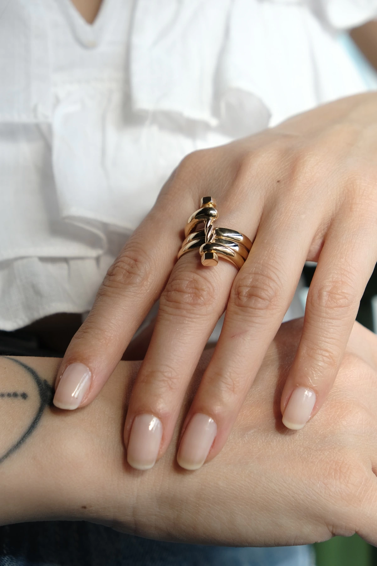 Asil 14 Ayar Tasarım Vidalı Altın Yüzük YZK3134