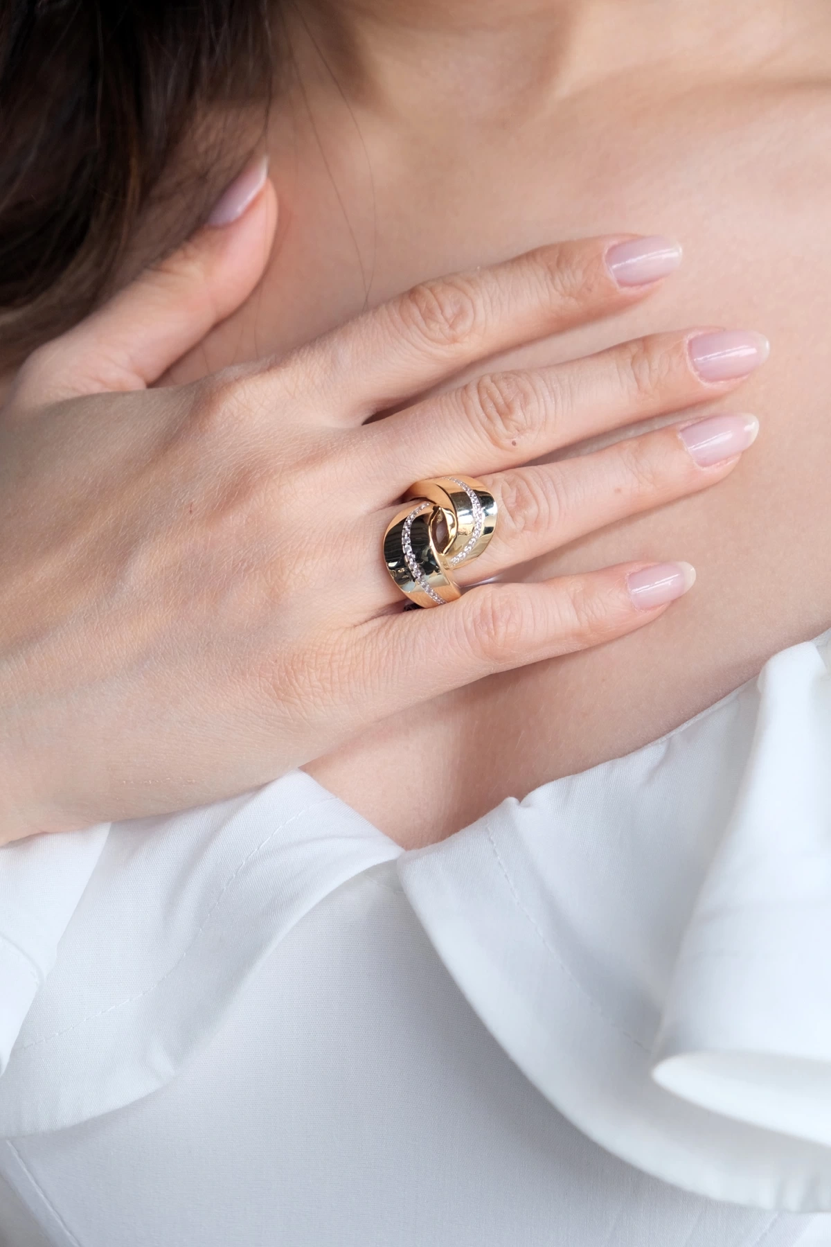 Asil 14 Ayar Sarmal Taşlı Altın Yüzük YZK3252