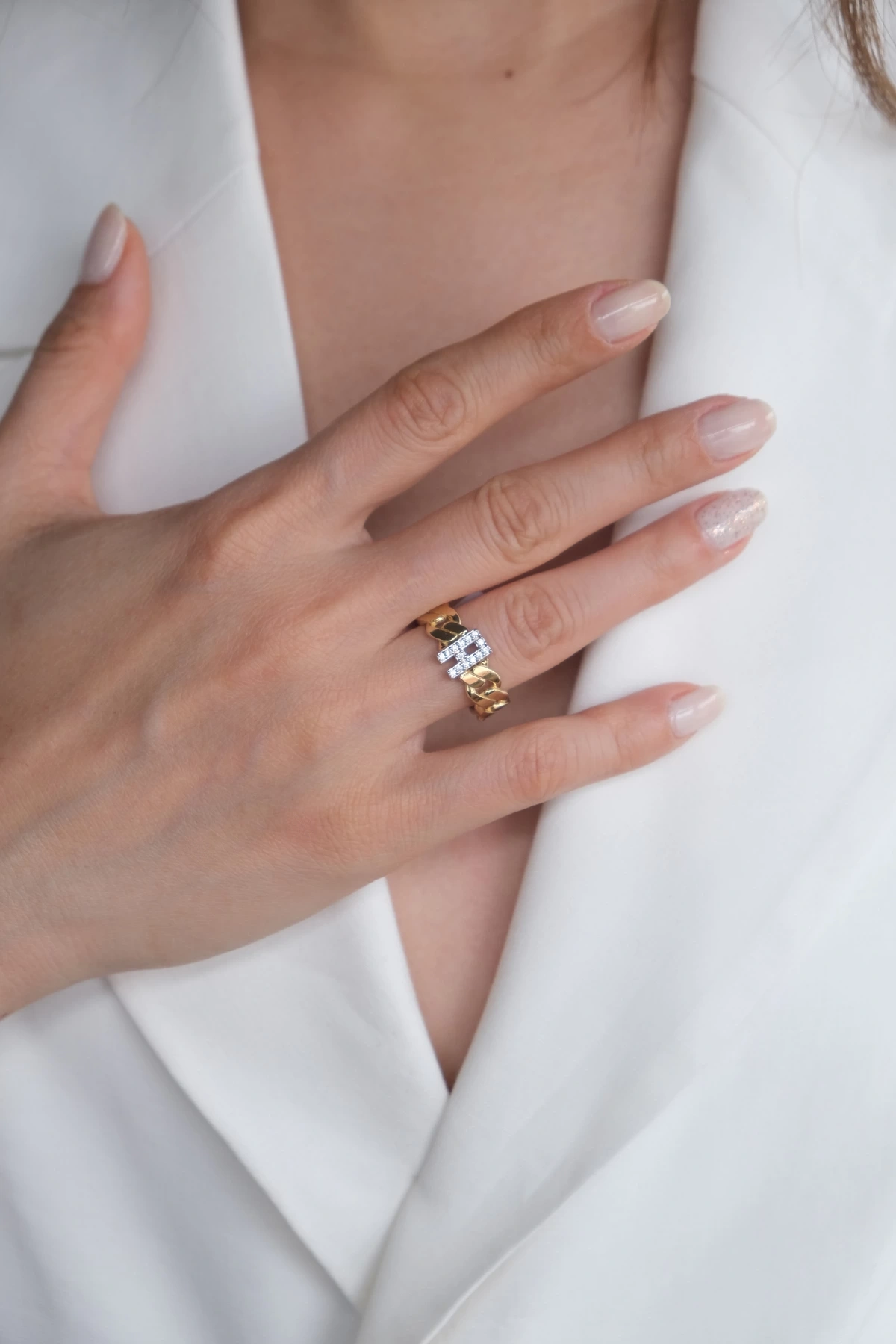 Asil 14 Ayar A Harf Burgu Altın Yüzük YZK2939