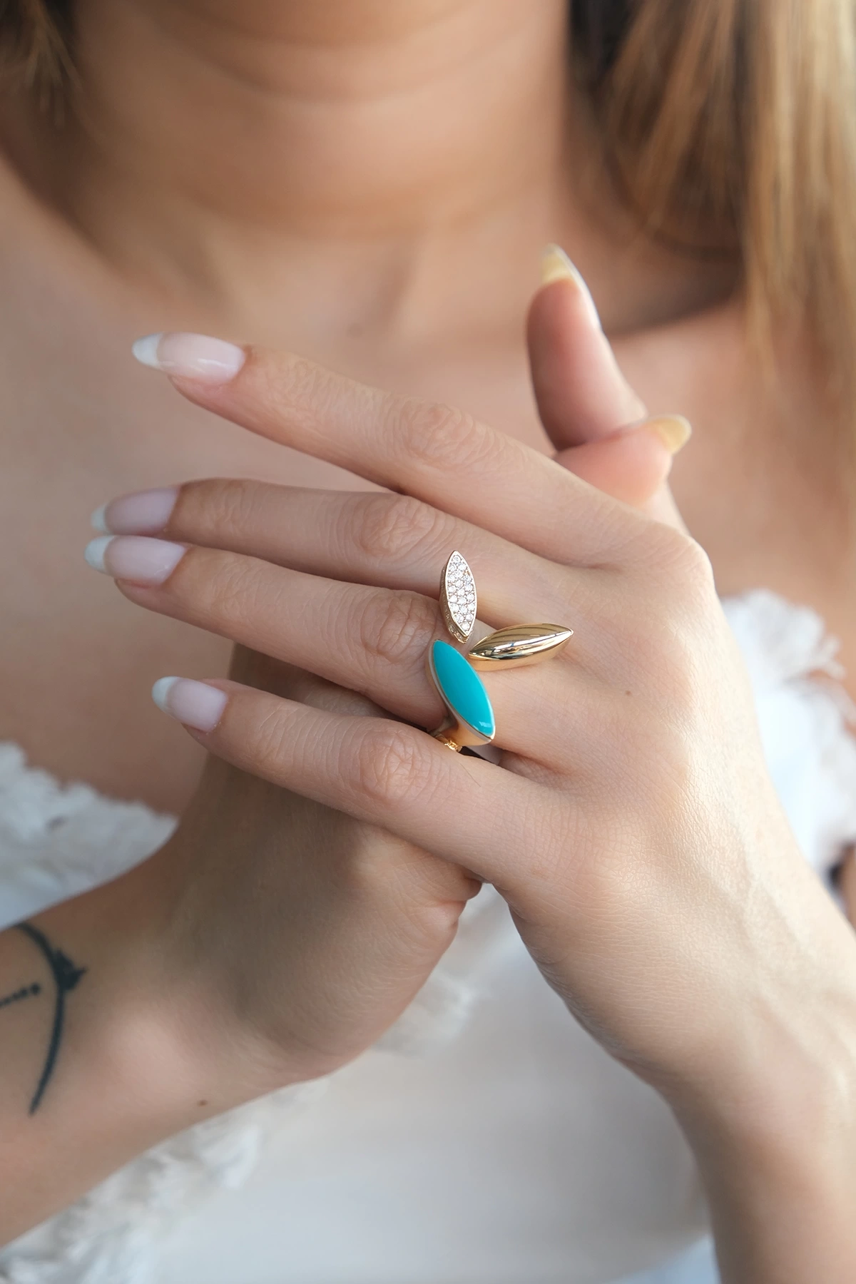 Asil 14 Ayar Taşlı Altın Yüzük YZK2987