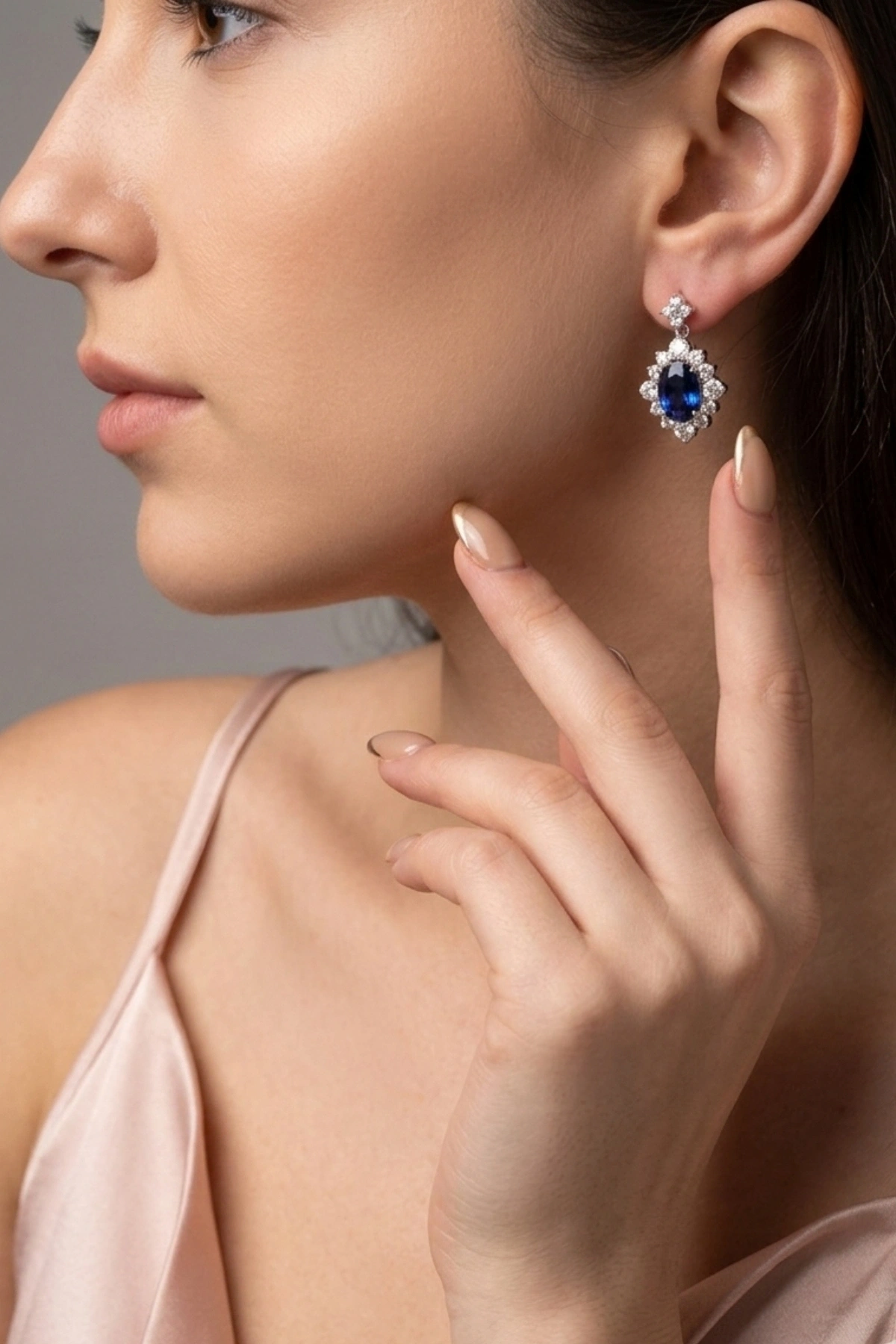 Safir Taşlı 4.46 CT. Pırlanta Küpe