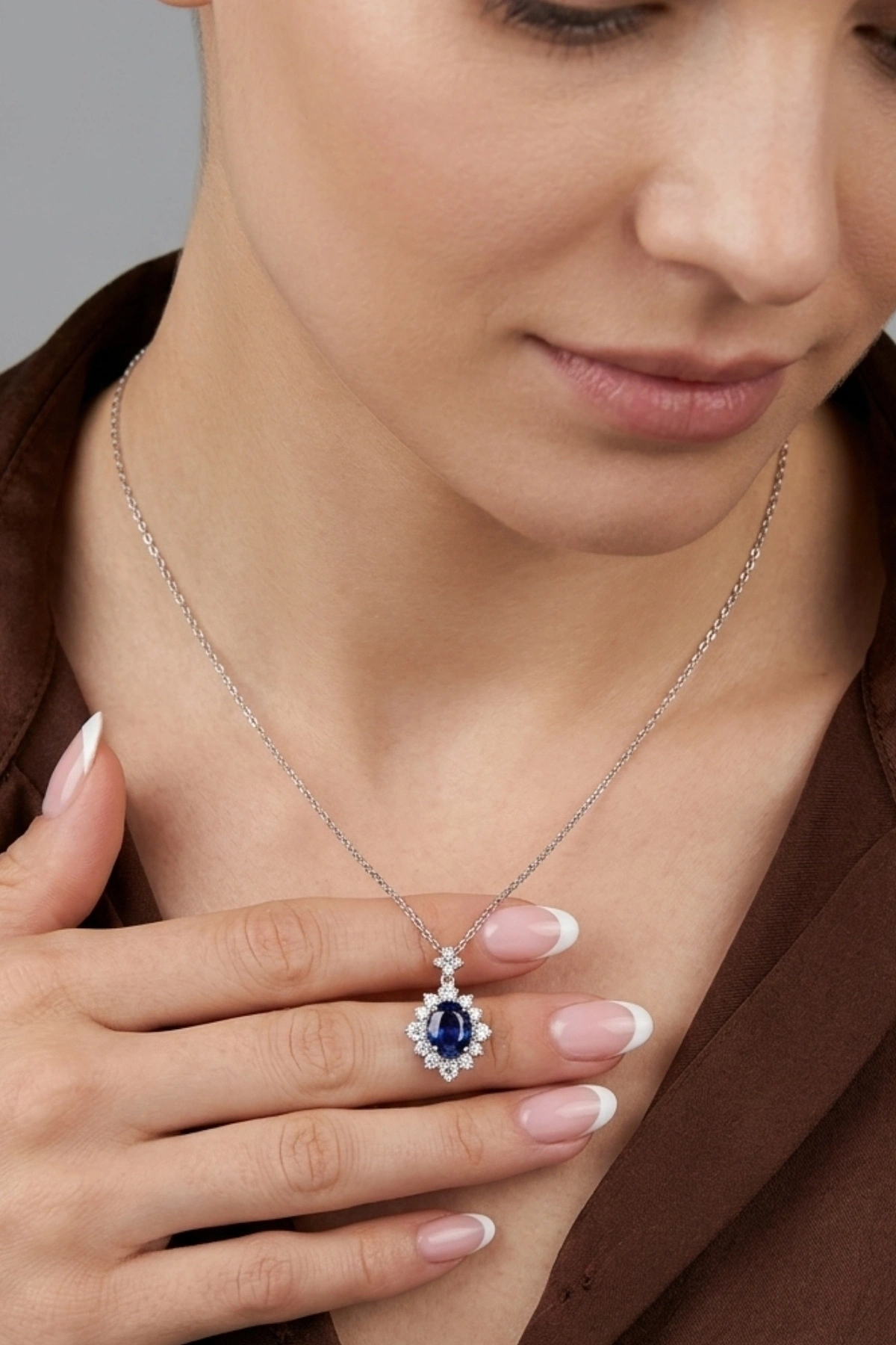 Safir Taşlı 2.23 CT. Pırlanta Kolye