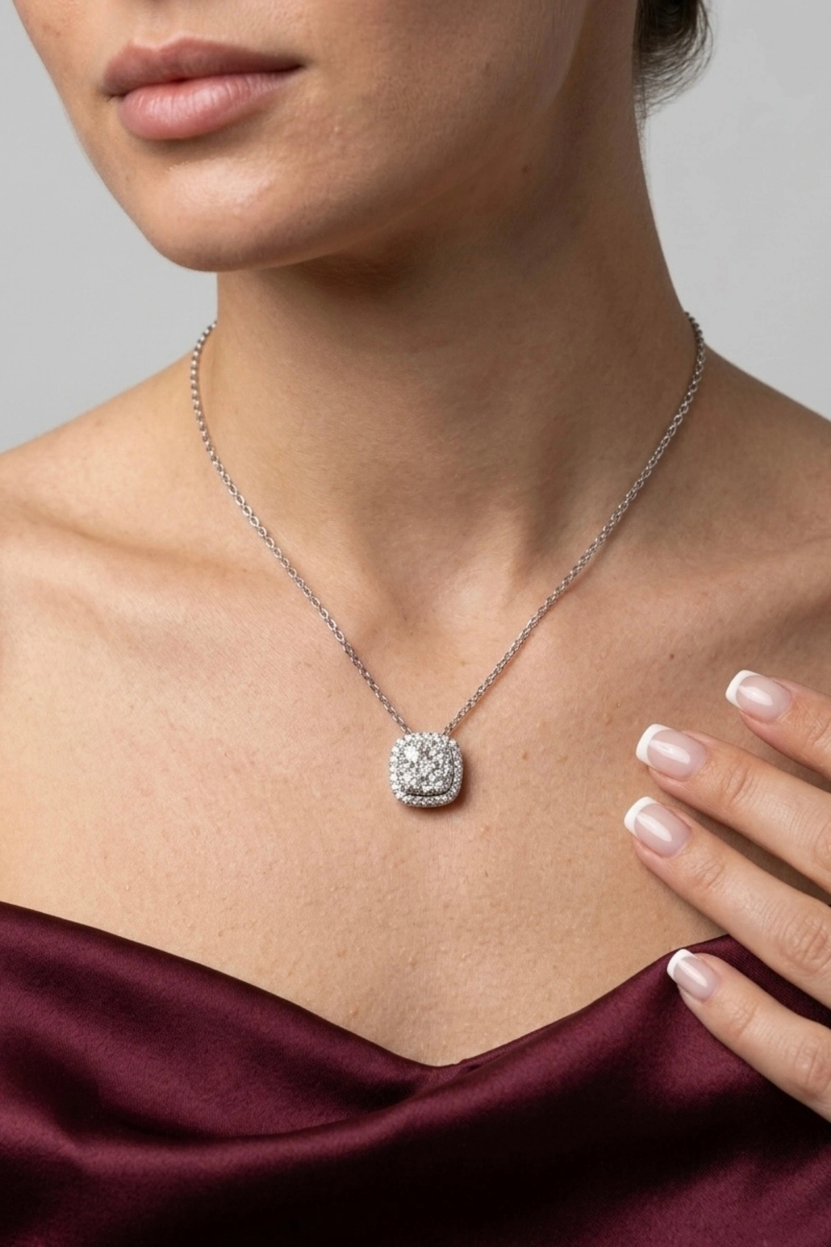 0.49 Ct. Pırlanta Kolye