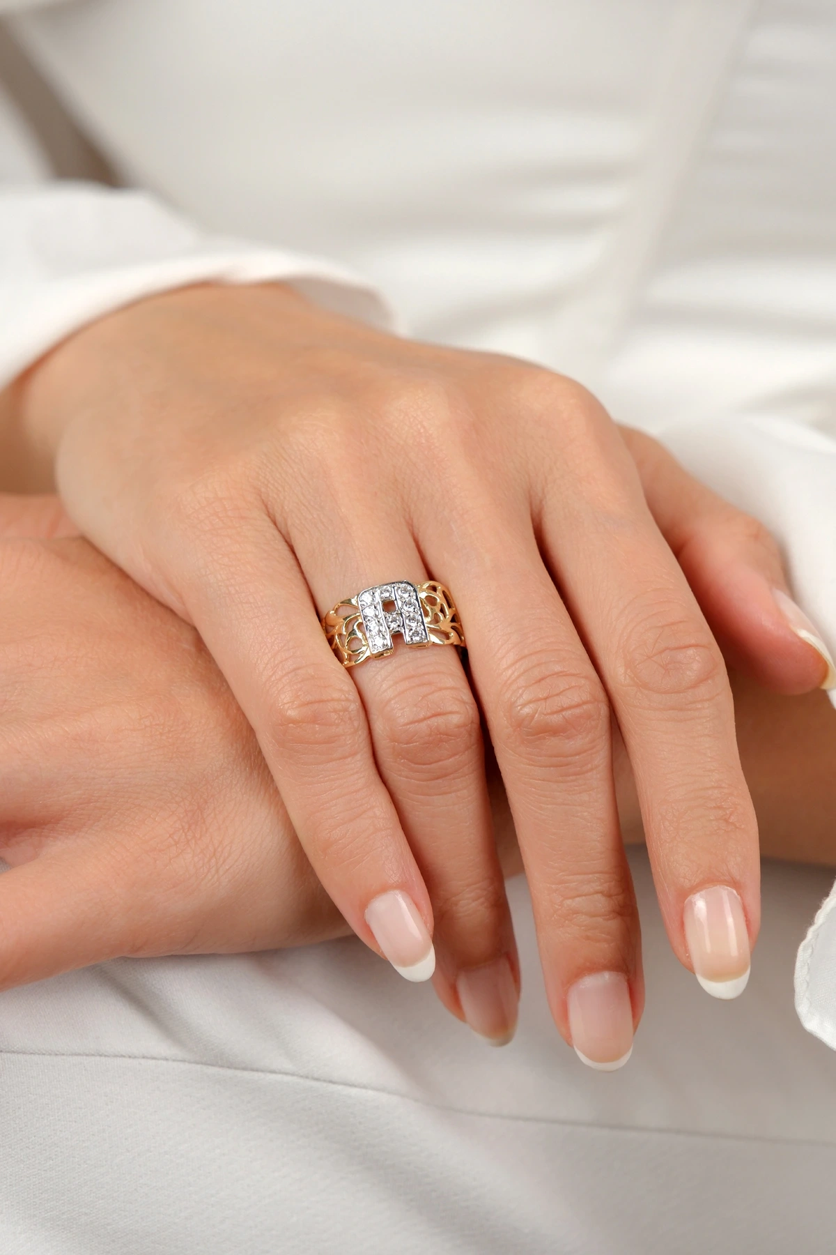 Asil 14 Ayar A Harf Altın Yüzük YZK3661