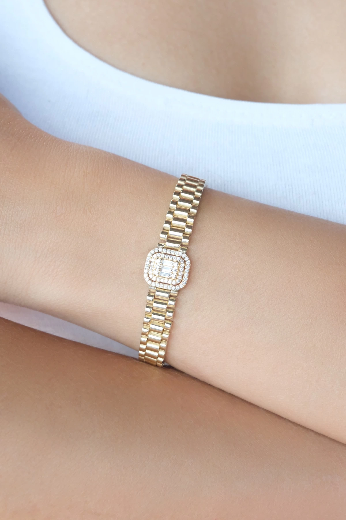 Asil 14 Ayar Baget Taşlı Altın Bileklik BLK5043