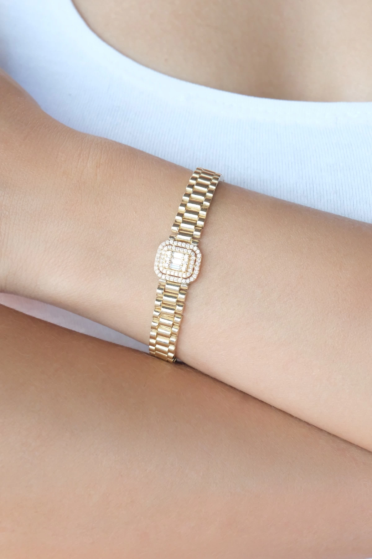 Asil 14 Ayar Baget Taşlı Altın Bileklik BLK5043