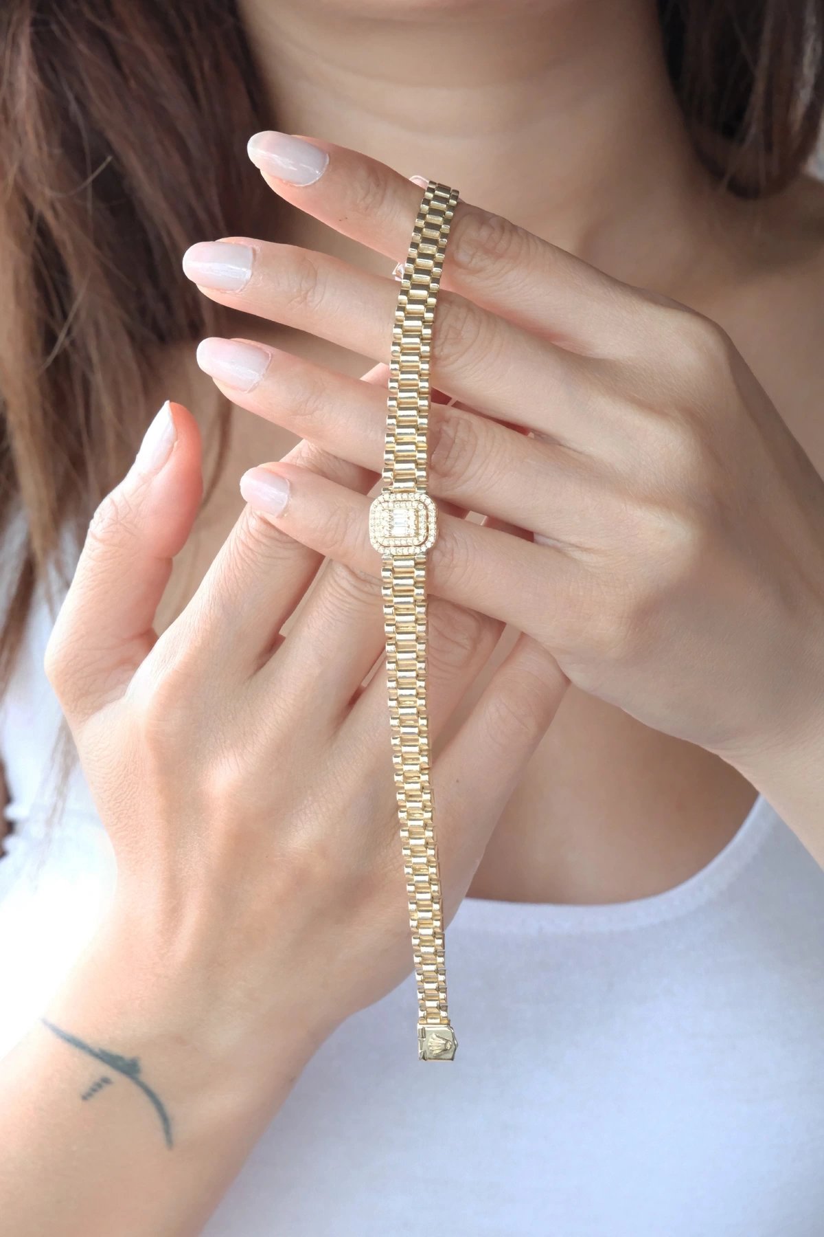 Asil 14 Ayar Baget Taşlı Altın Bileklik BLK5043