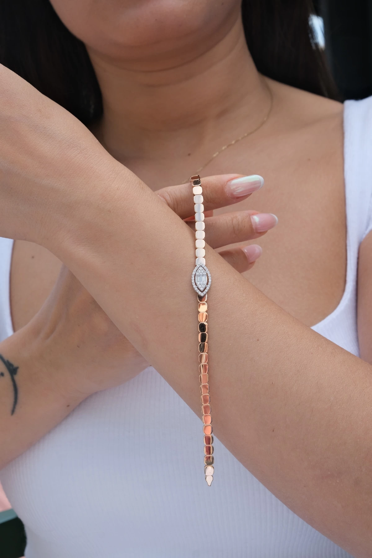 Asil 14 Ayar Baget Taşlı Rose Altın Bileklik BLK959