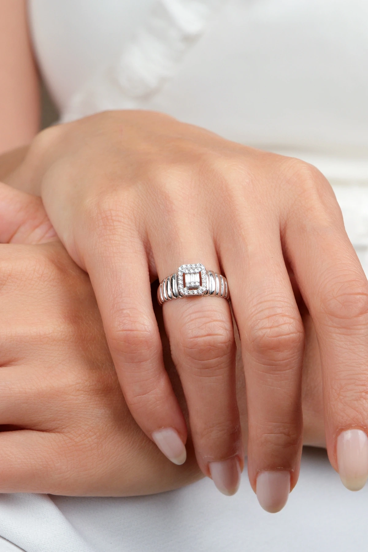 Asil 14 Ayar Baget Kesim Altın Yüzük YZK2641