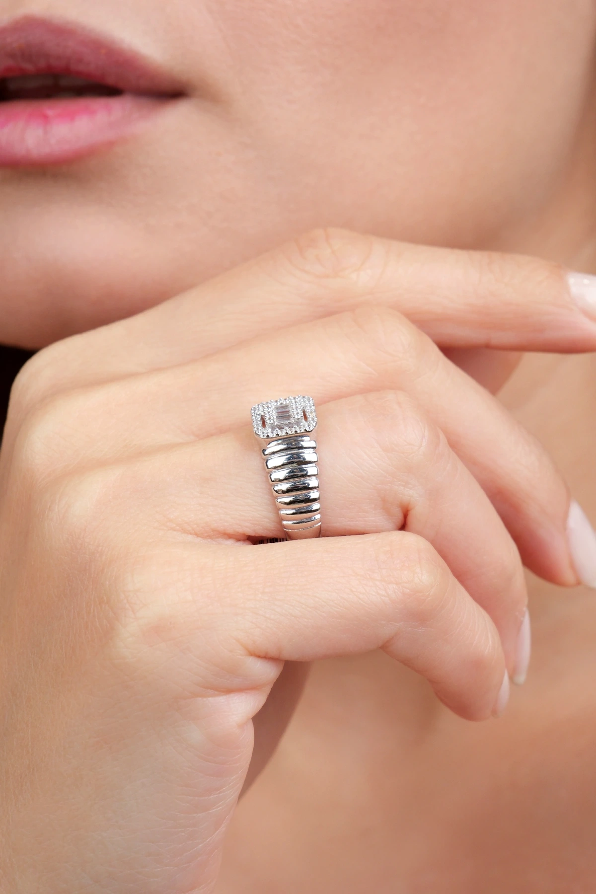 Asil 14 Ayar Baget Kesim Altın Yüzük YZK2641