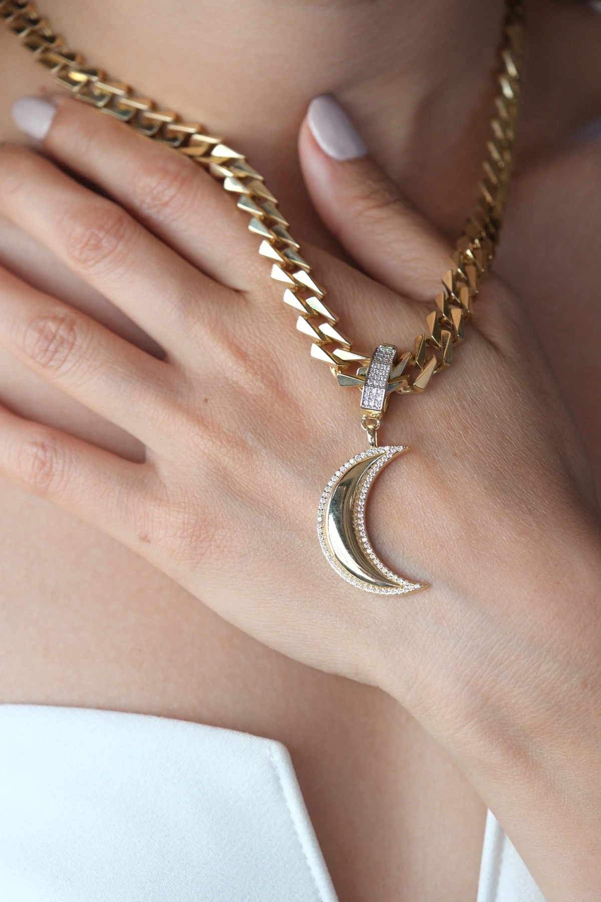 Asil 14 Ayar ÇağlaXEma Hilal Charm Altın Kolye Ucu KLU1994