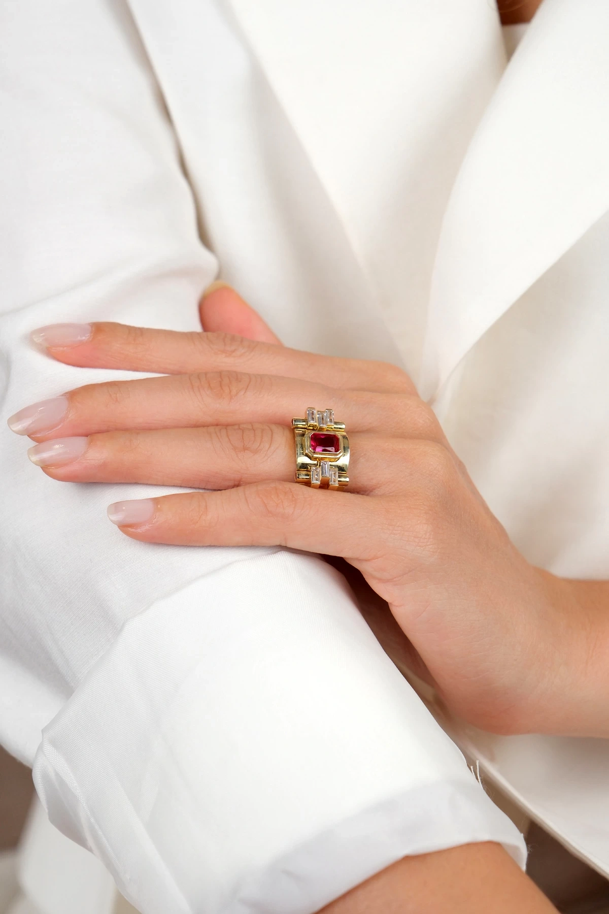 Asil 14 Ayar Emerald Kesim Mavi Taşlı Altın Yüzük YZK3644