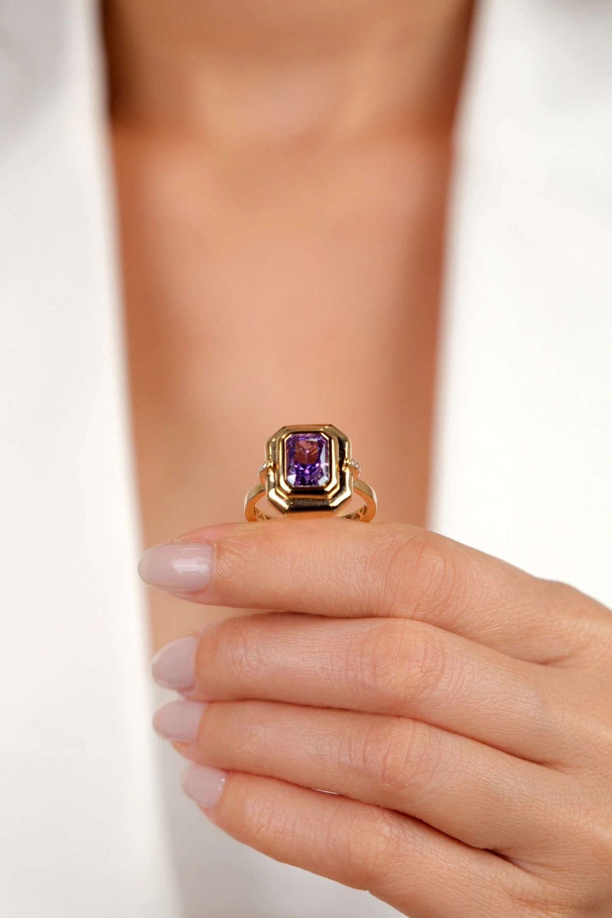 Asil 14 Ayar Emerald Kesim Pembe Taşlı Altın Yüzük YZK3725