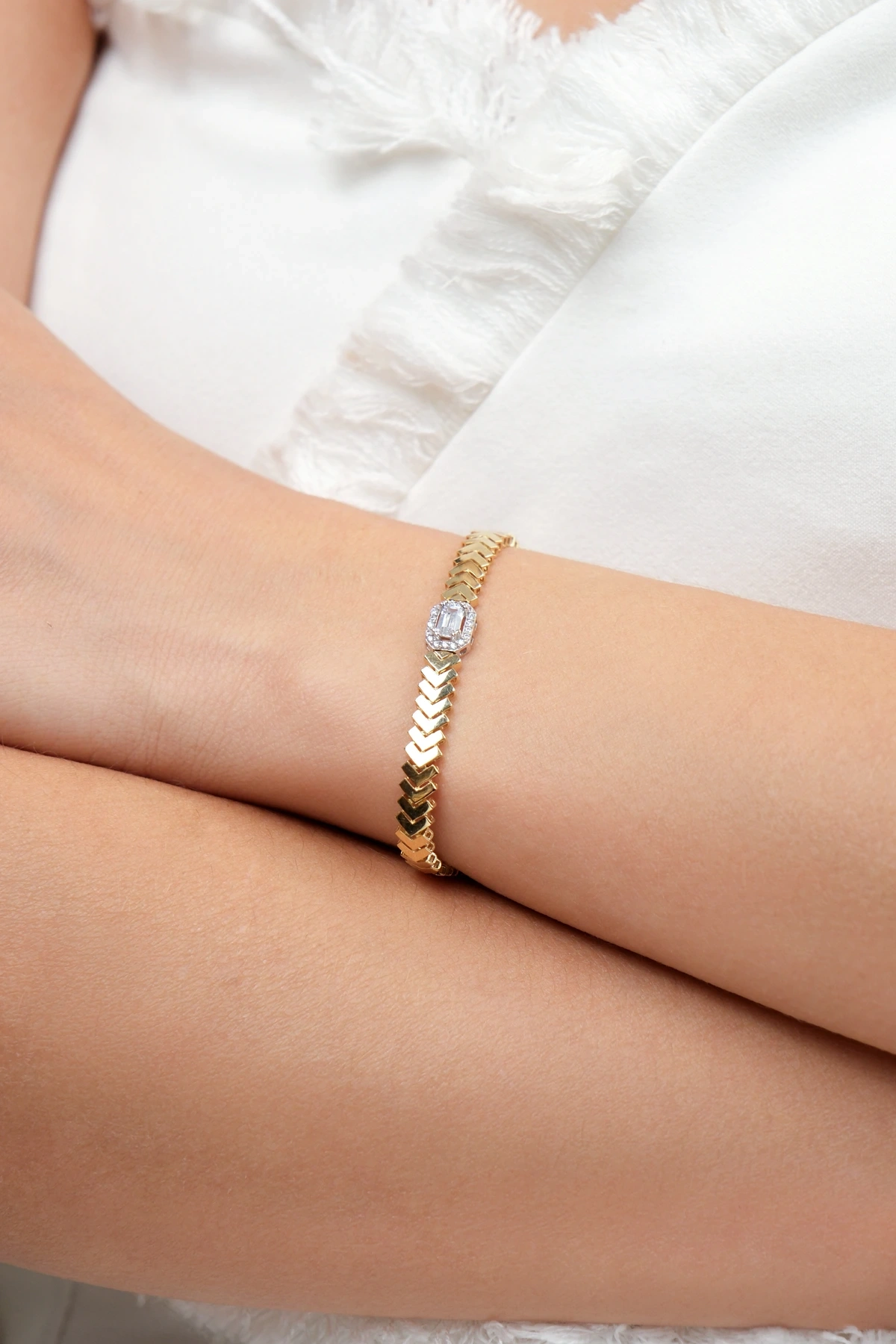 Asil 14 Ayar Emerald Taşlı Altın Bileklik BLK5159