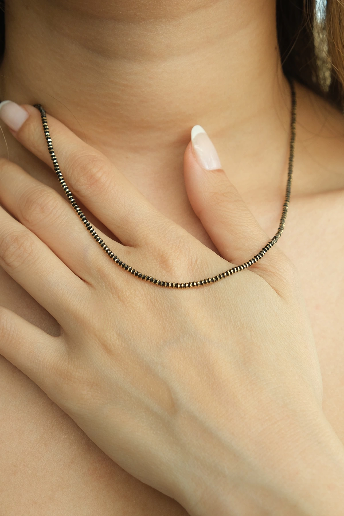 Asil 14 Ayar İtalyan Toplu Siyah Mineli Altın Kolye KLY2471